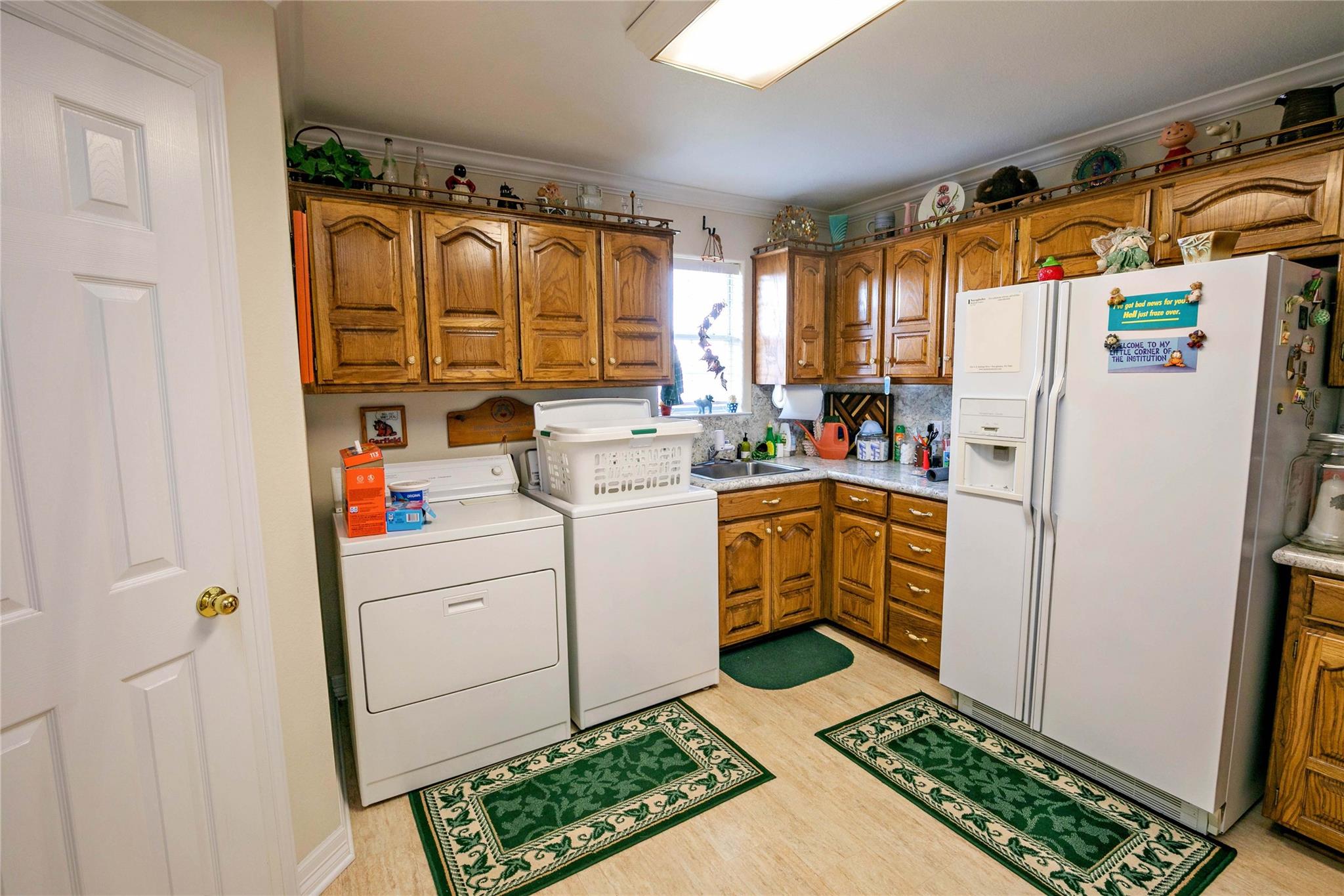 main property photo 20