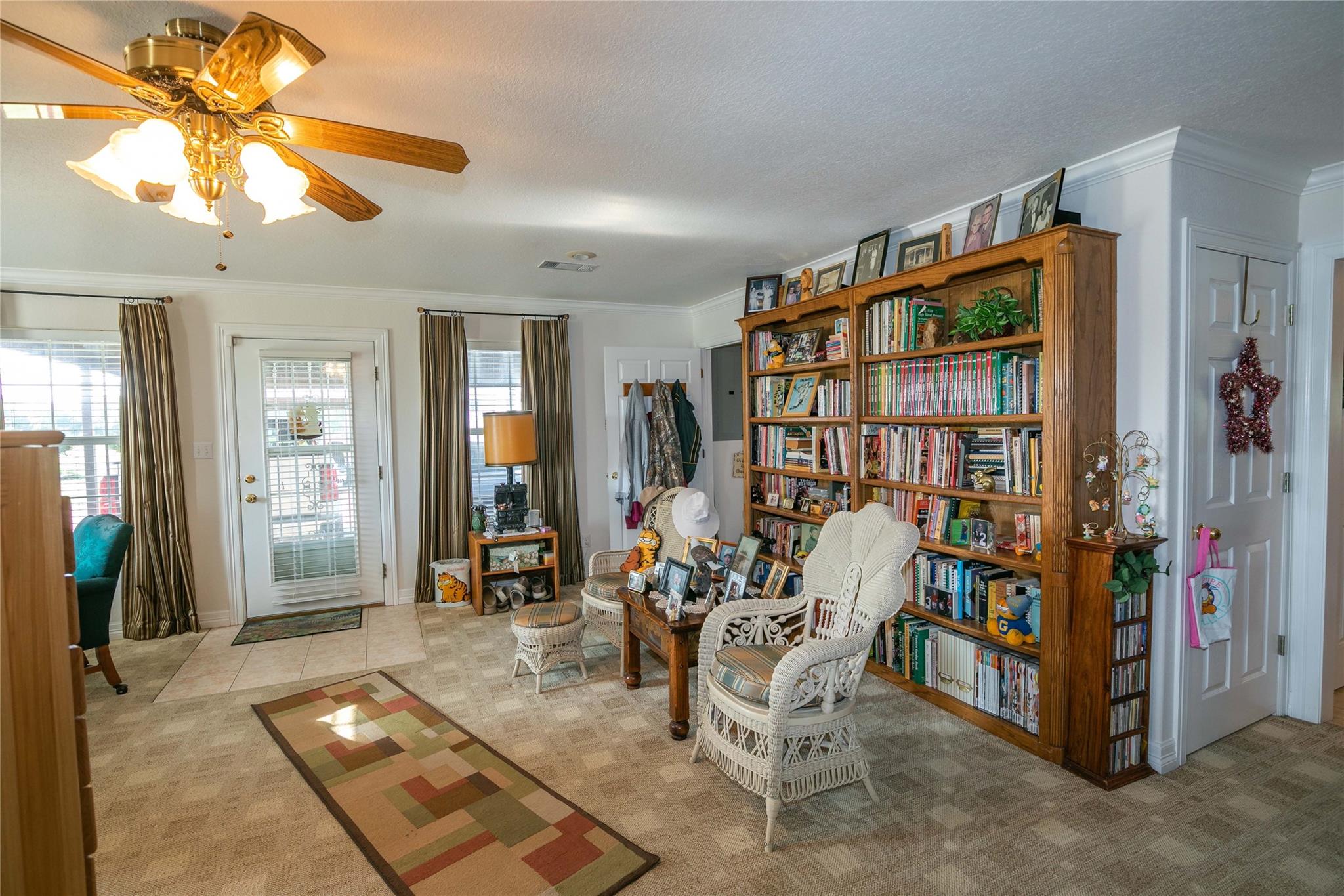 main property photo 22