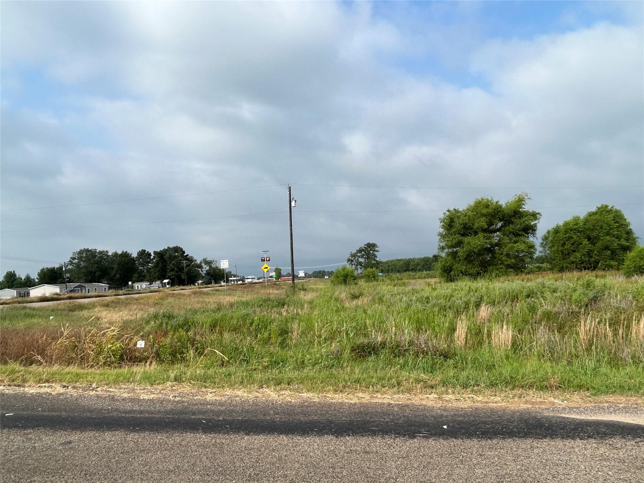 main property photo 14