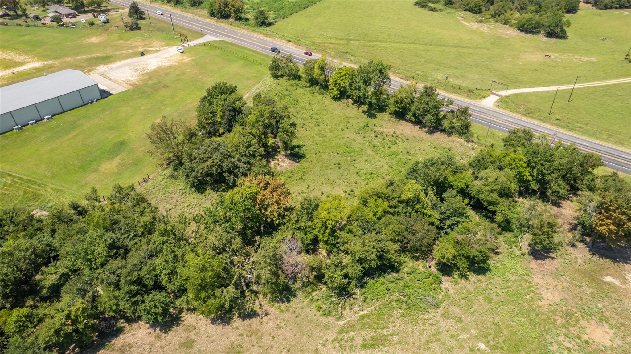 main property photo 21