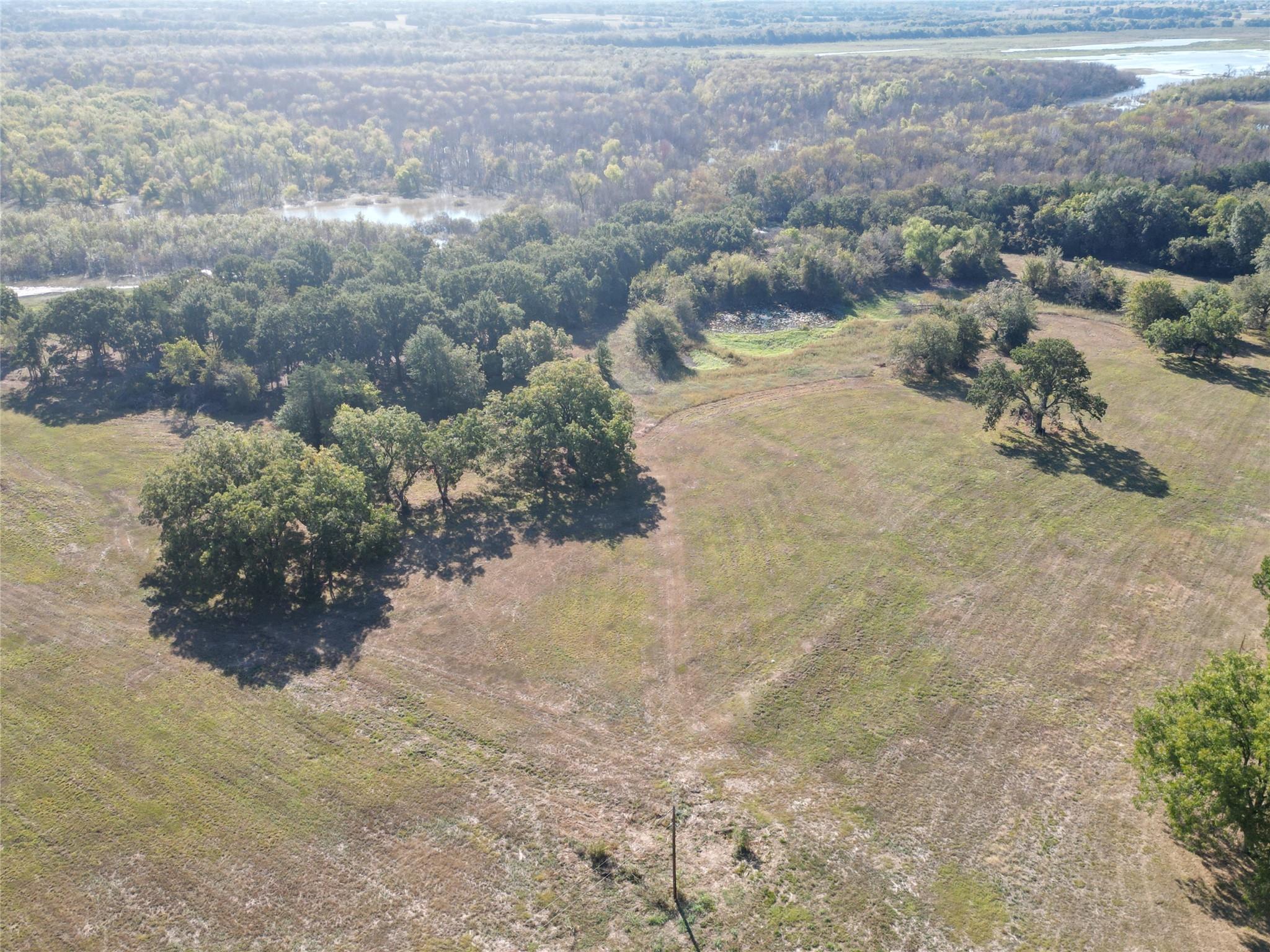 main property photo 10