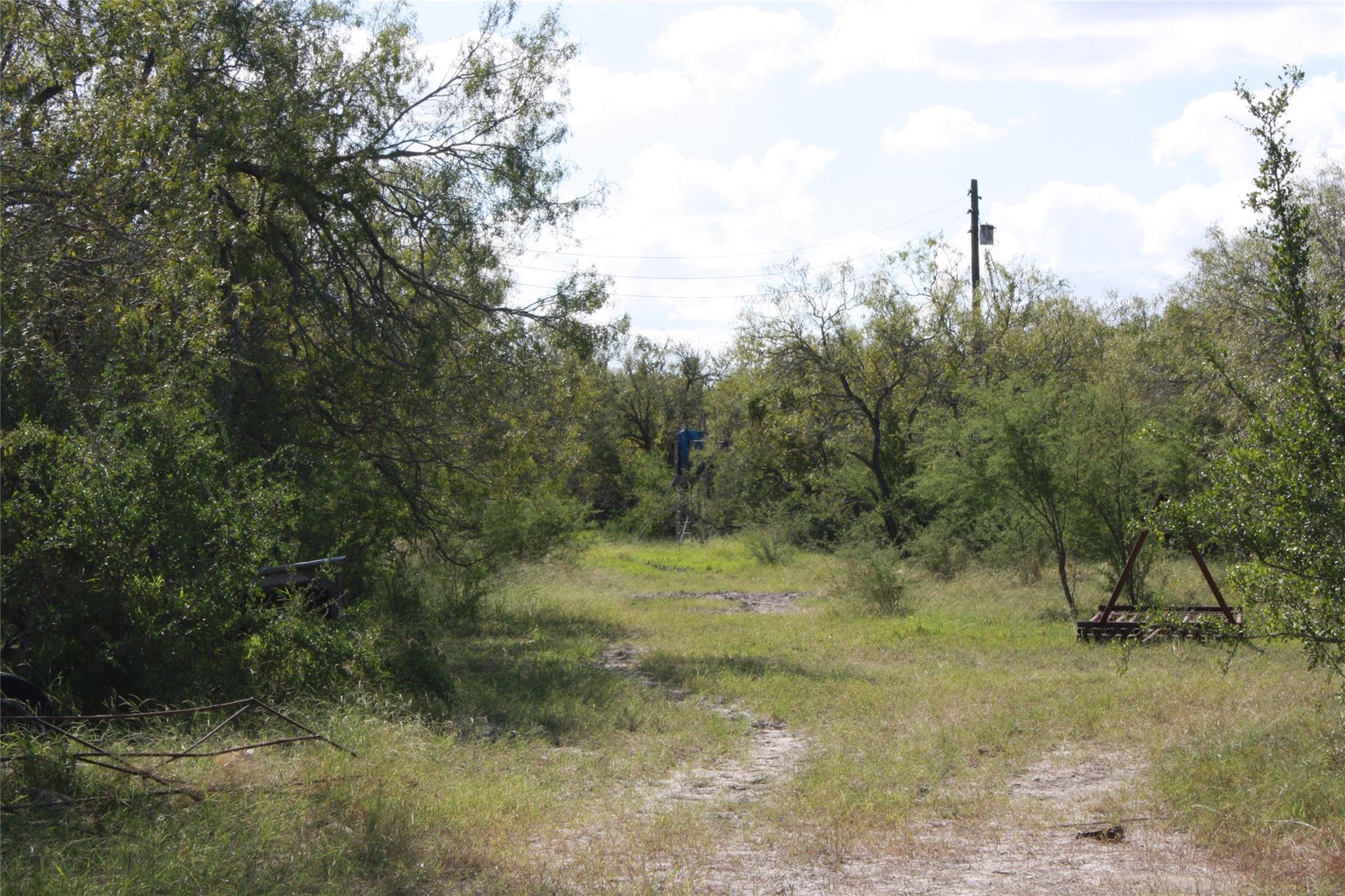 main property photo 6