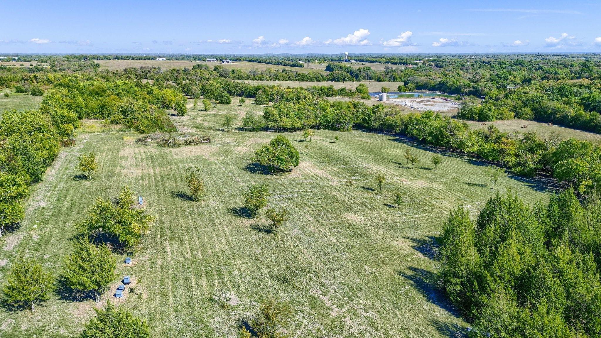main property photo 13
