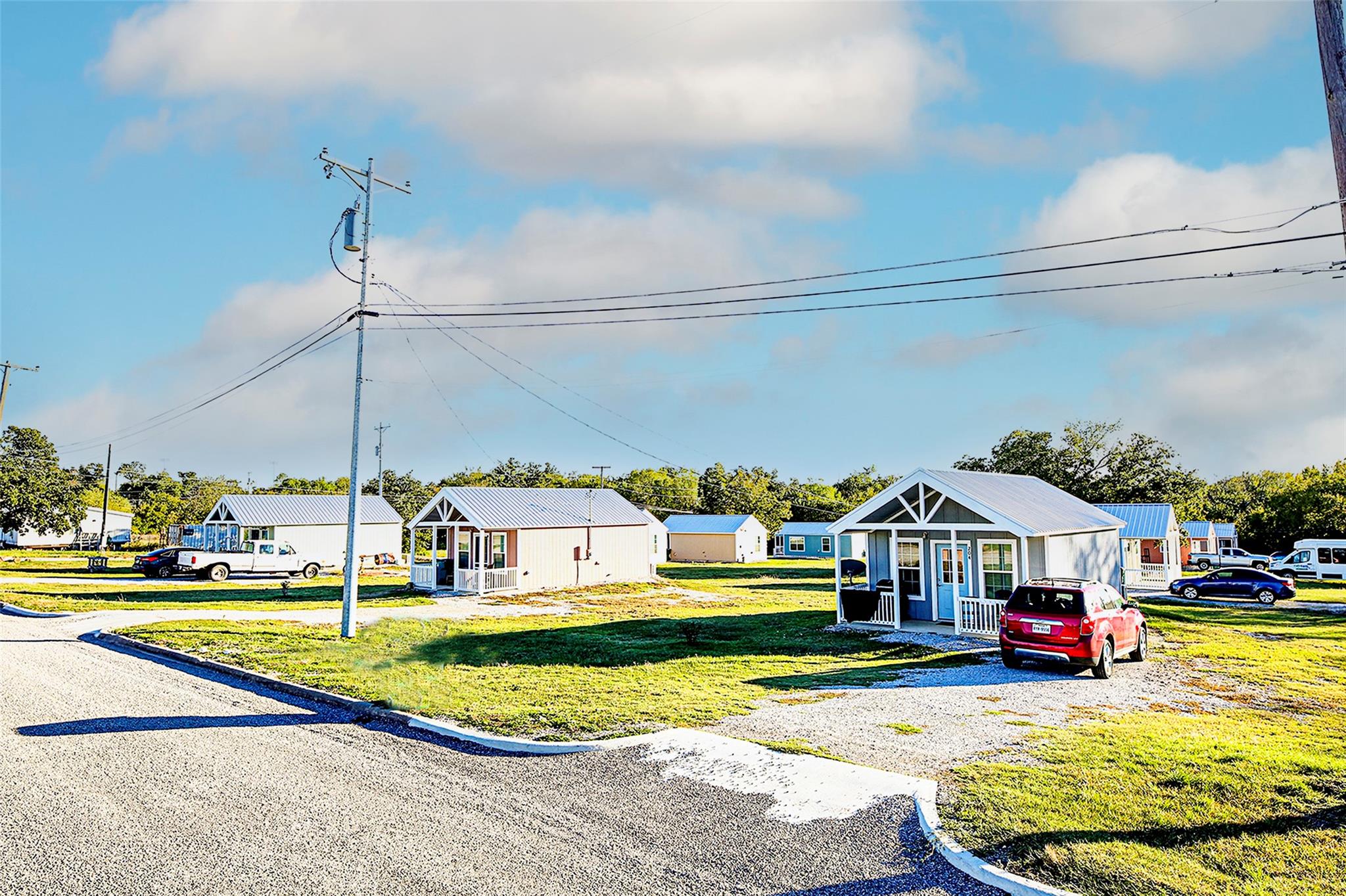 main property photo 14