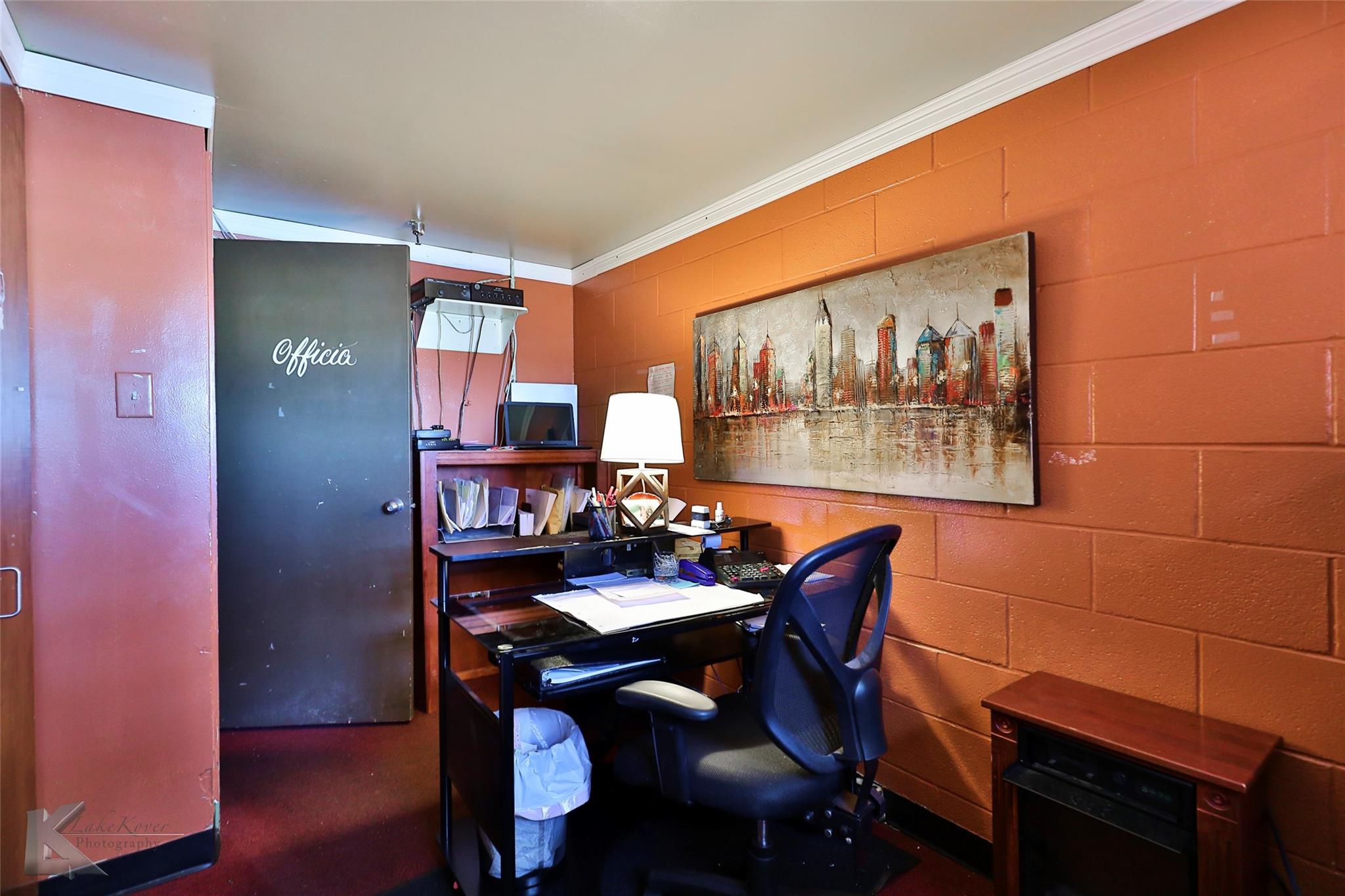 main property photo 36