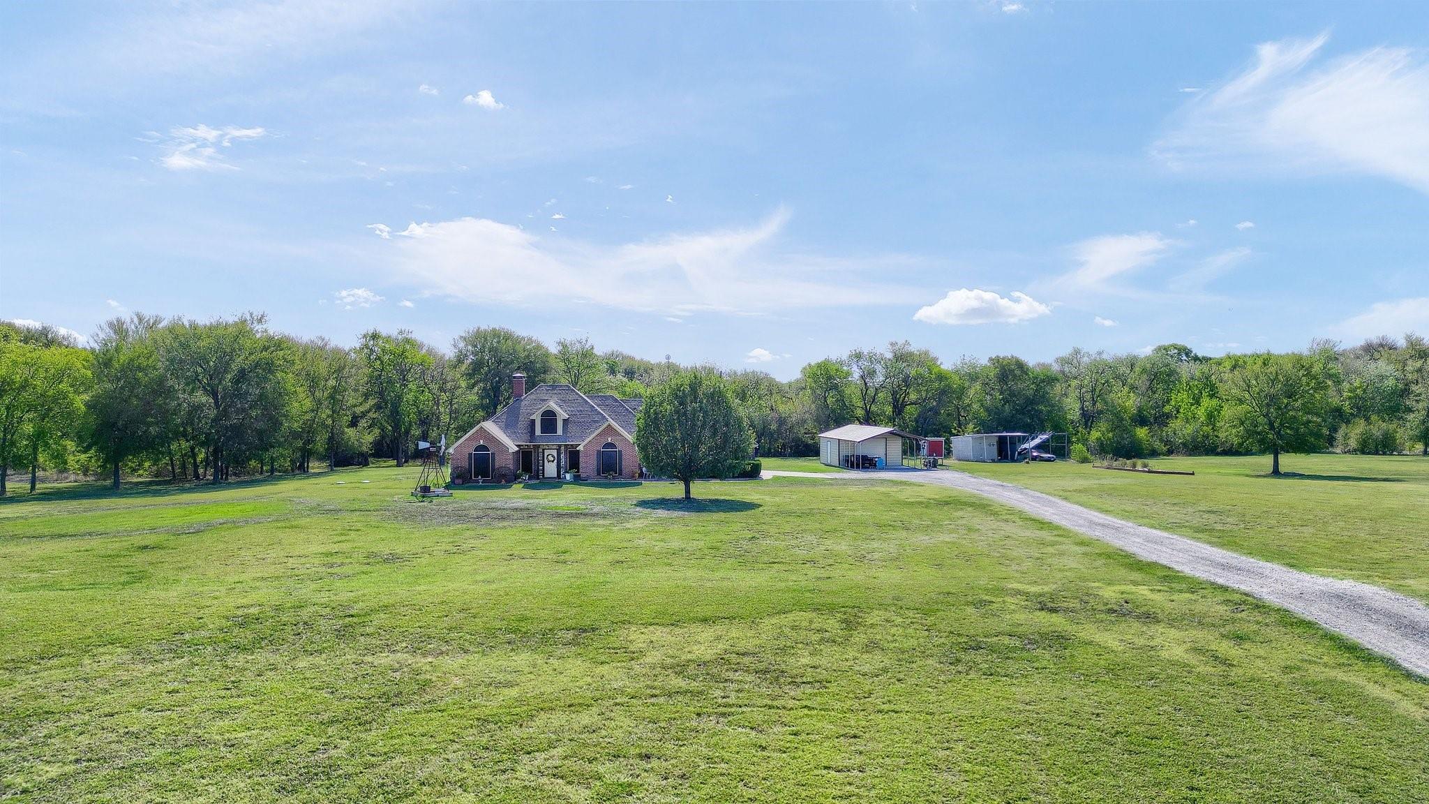 main property photo 13