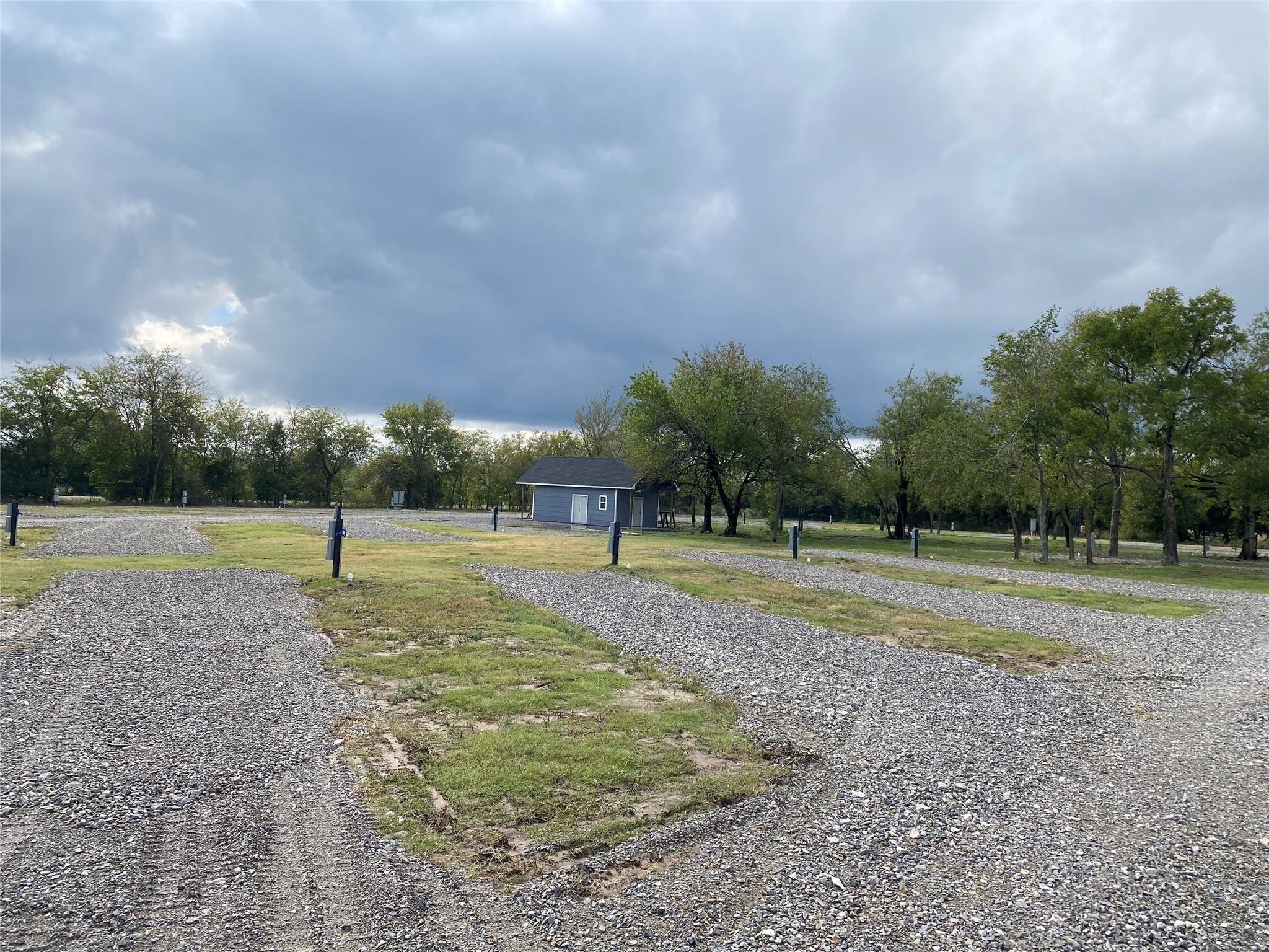main property photo 23