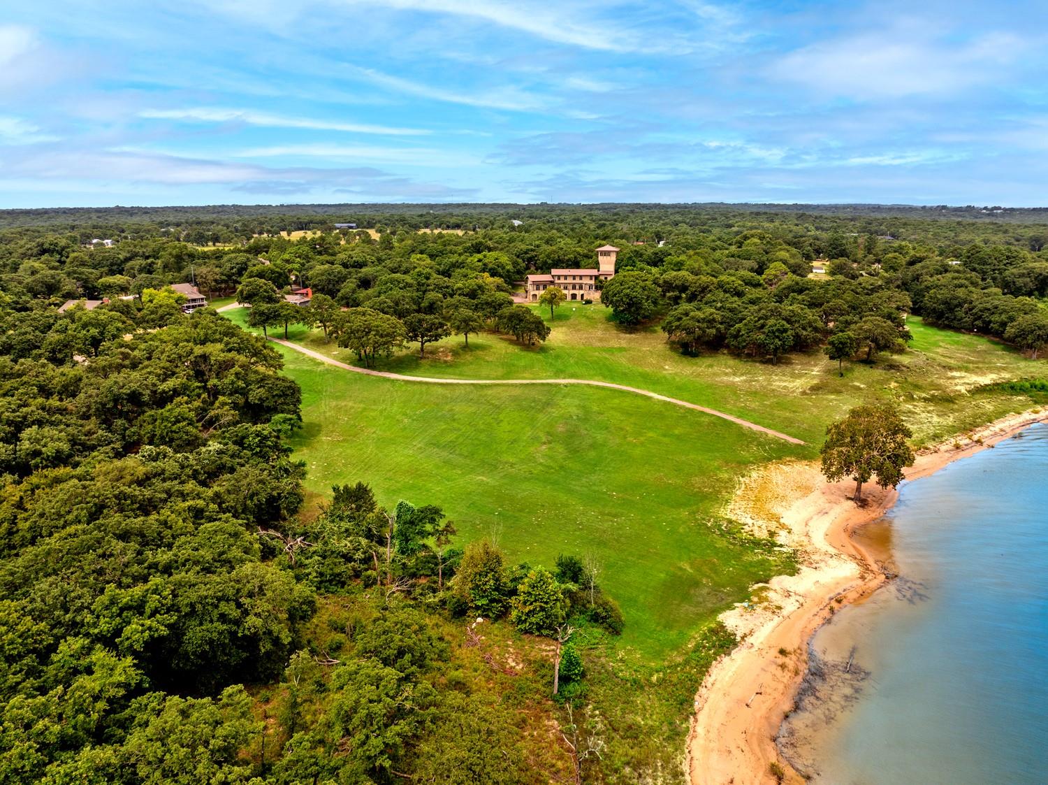 main property photo 38