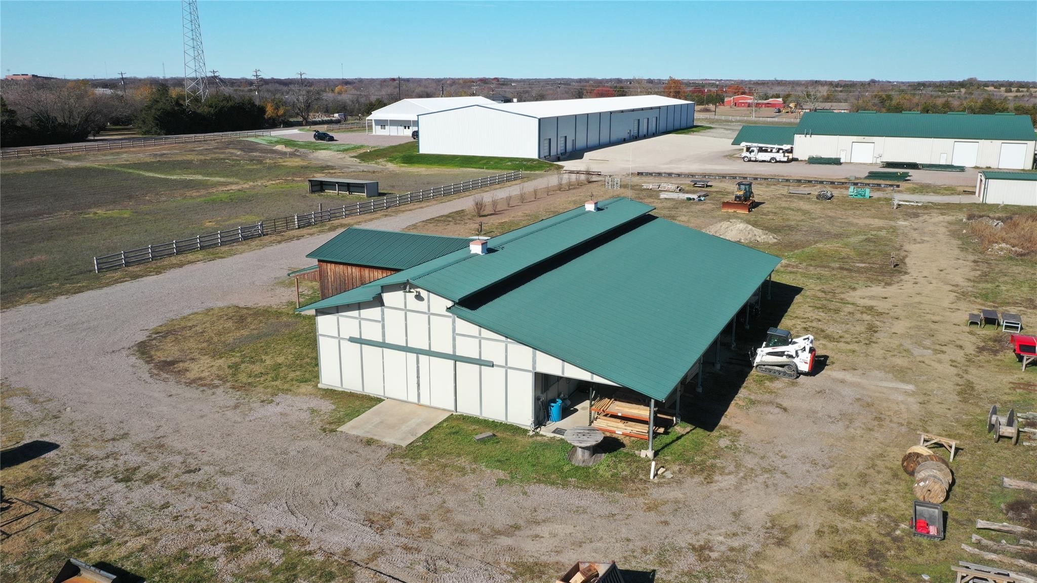 main property photo 5