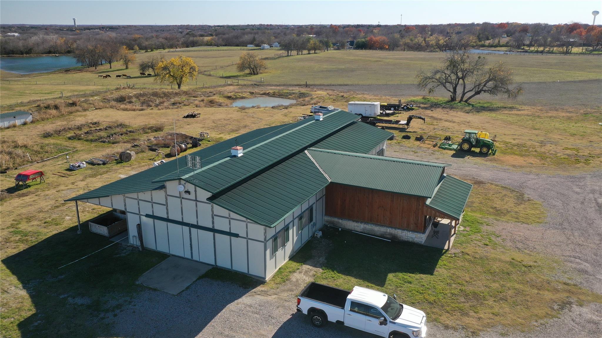 main property photo 7