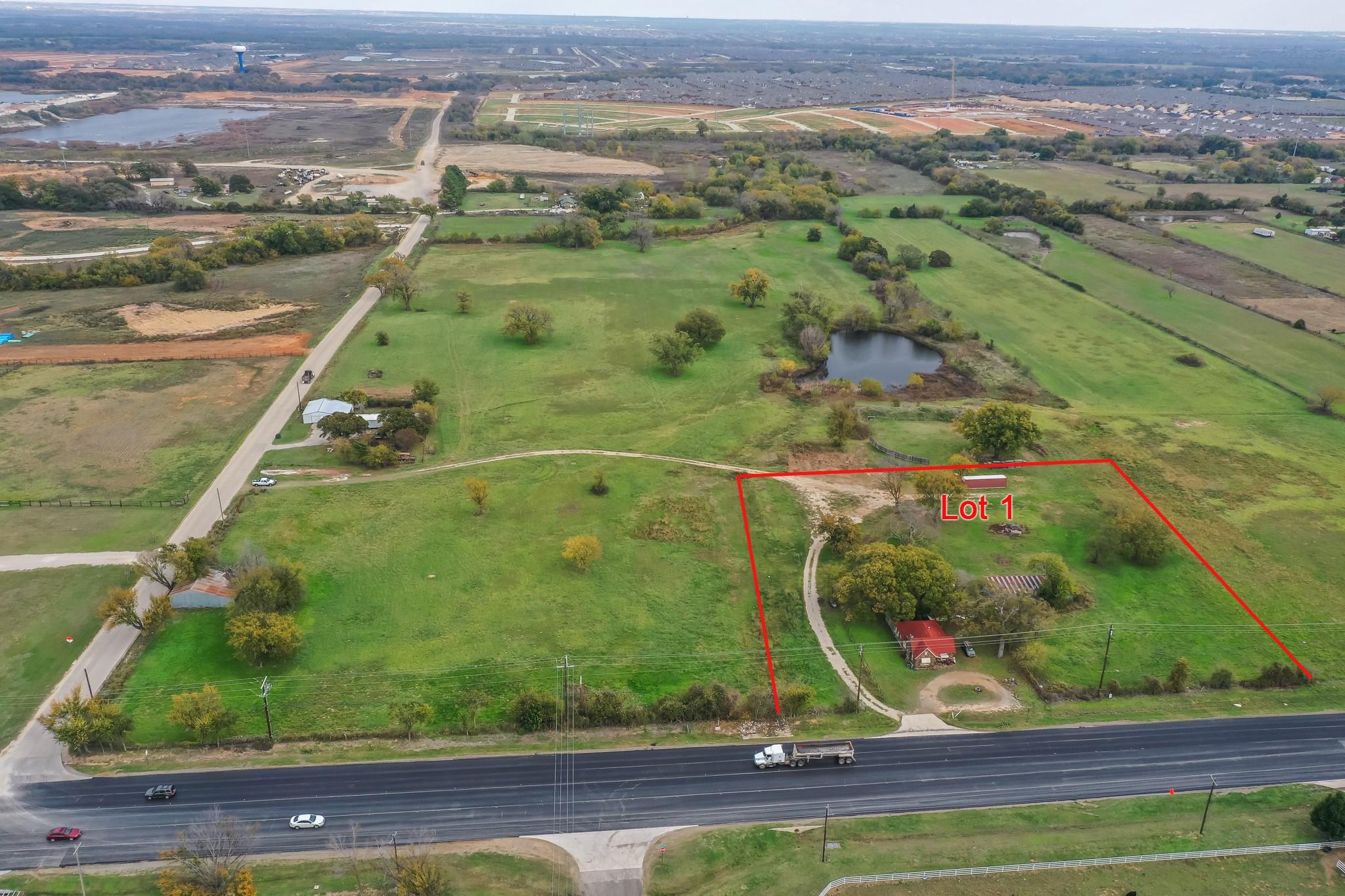 main property photo 5