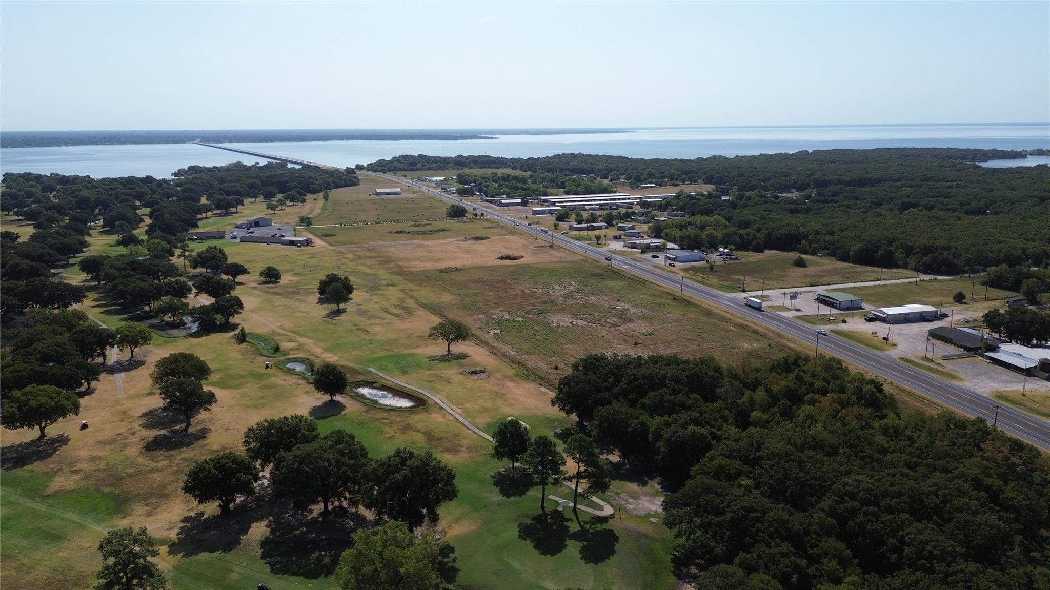 main property photo 14