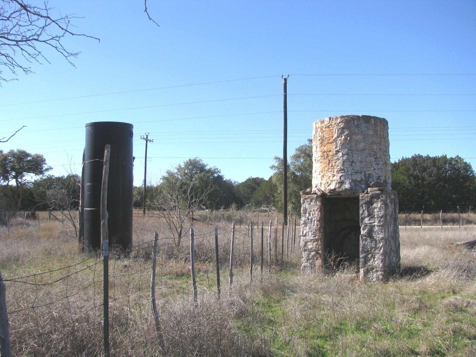 main property photo 20