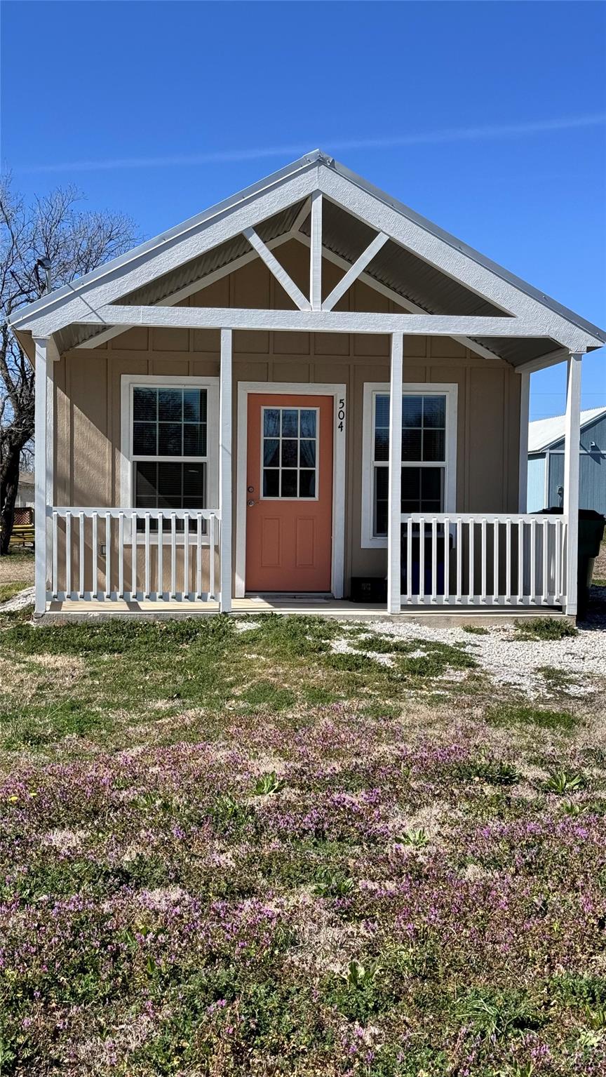 main property photo 14