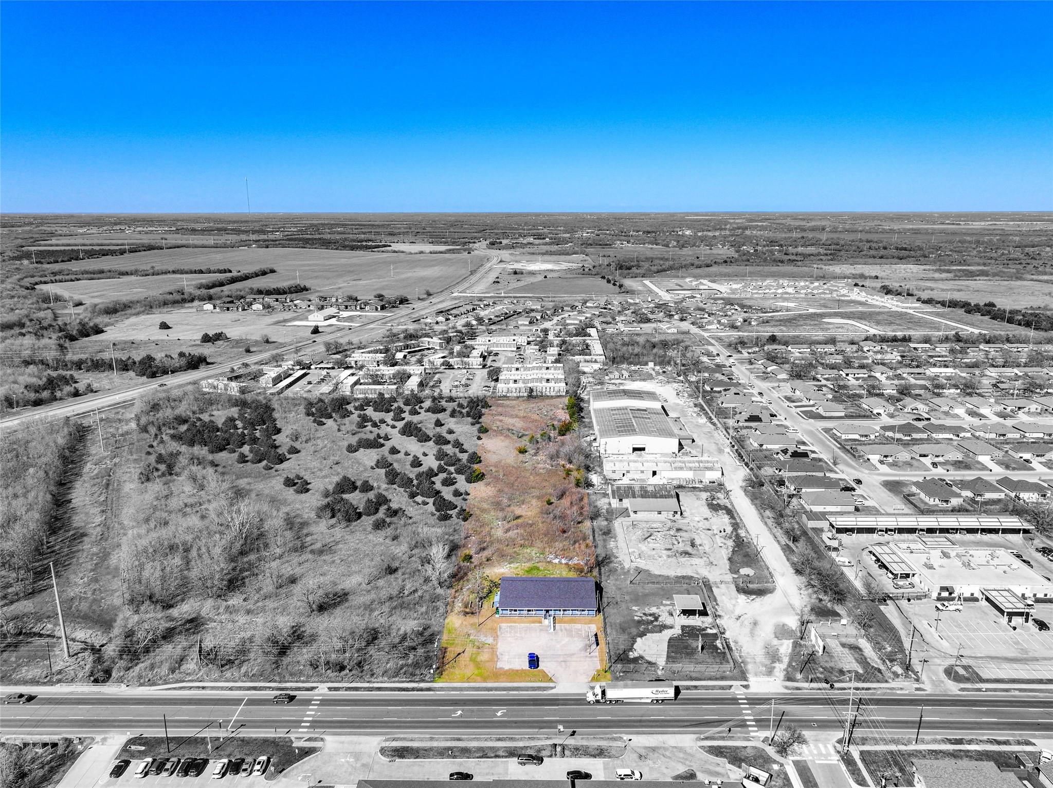 main property photo 11