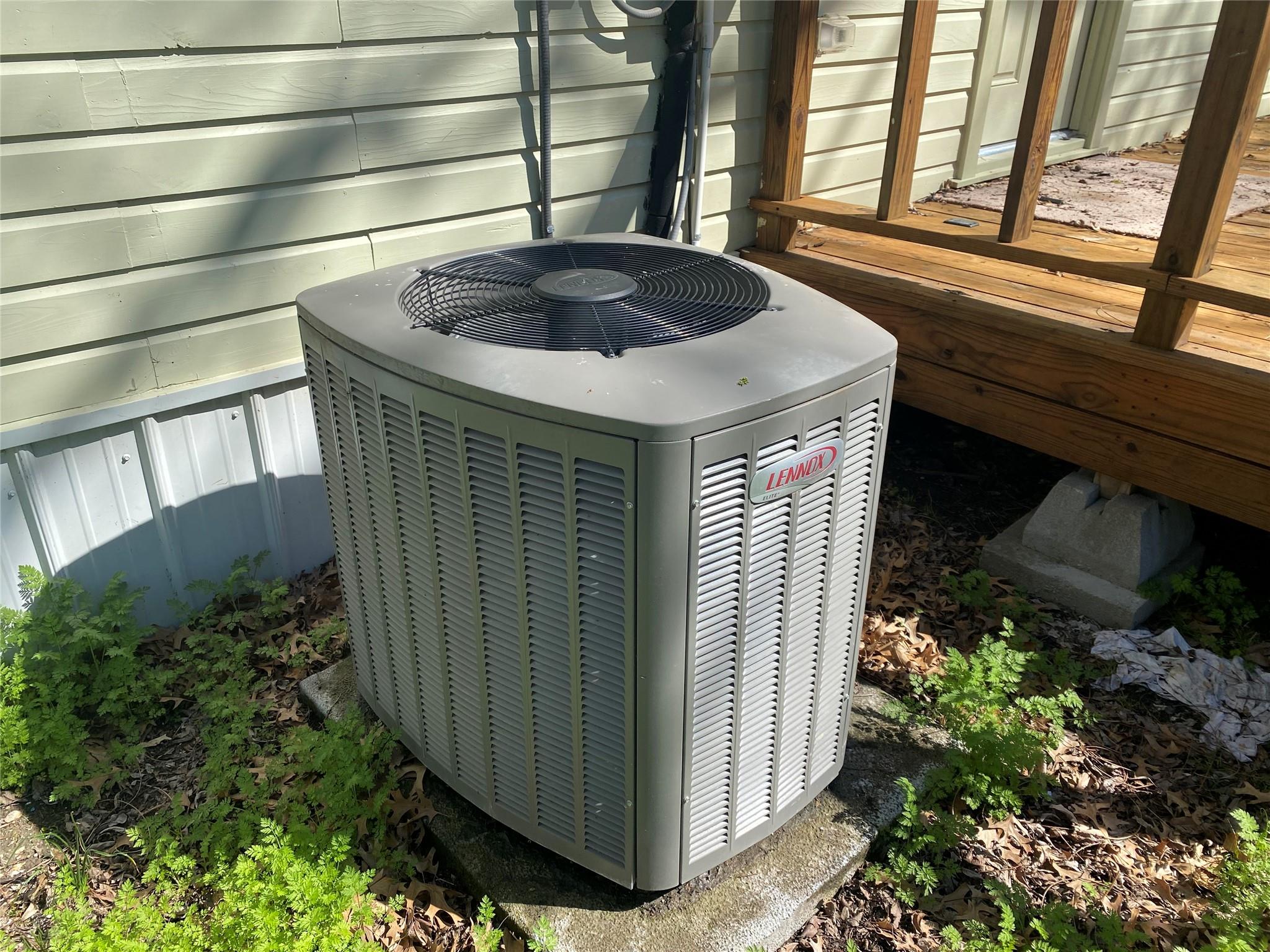 main property photo 30