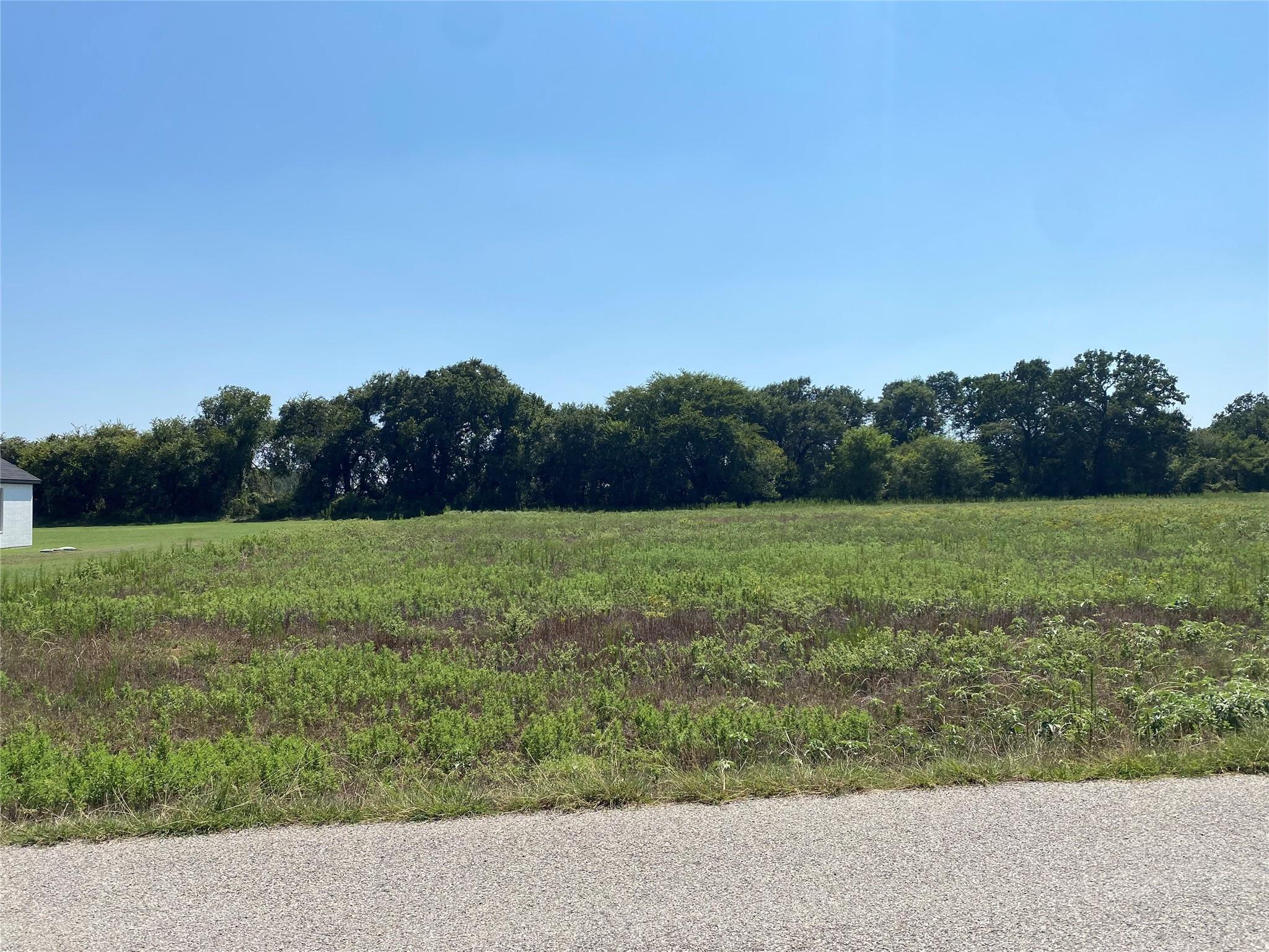 main property photo 7