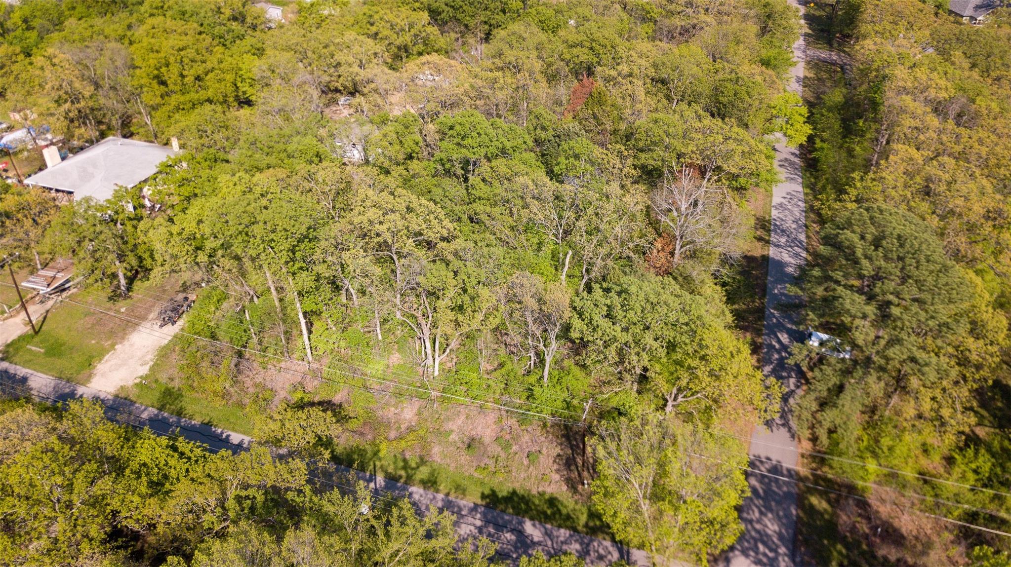 main property photo 13