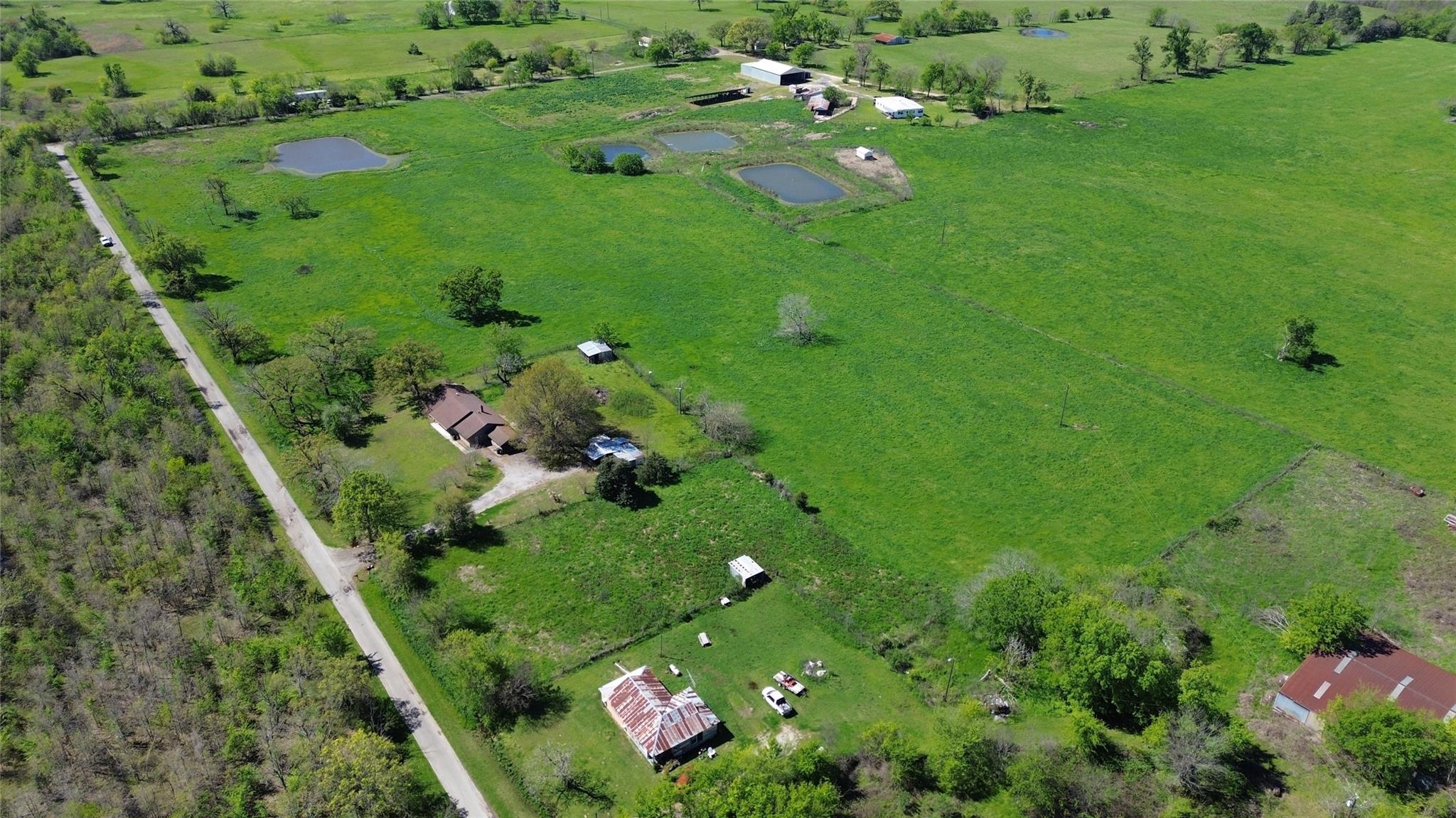 main property photo 22
