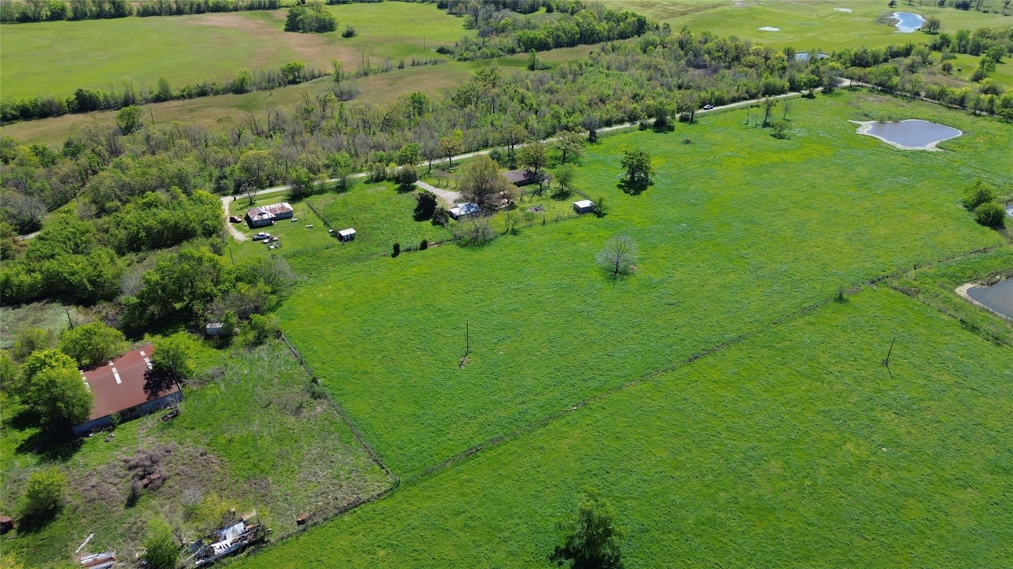 main property photo 16