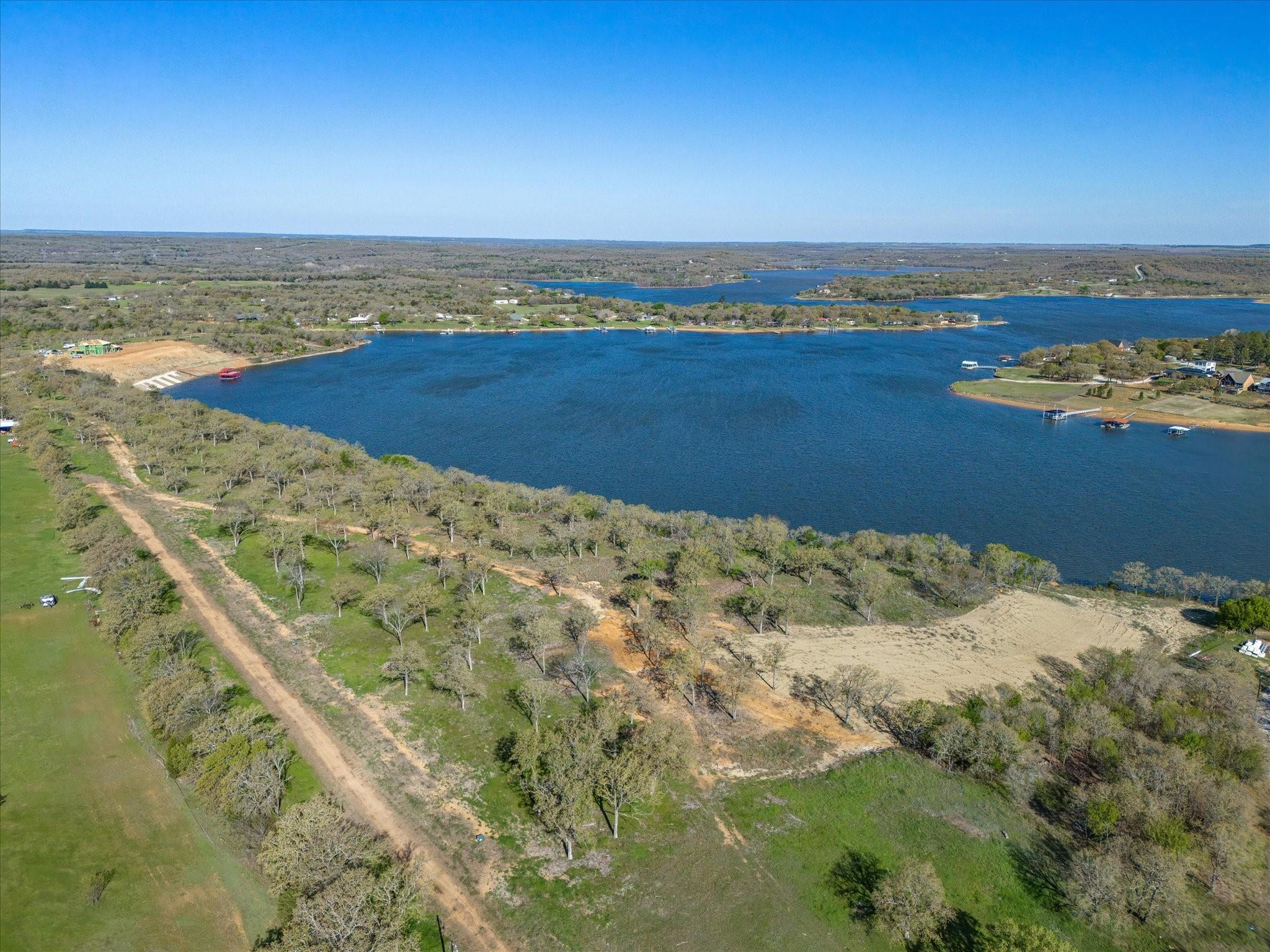 main property photo 7