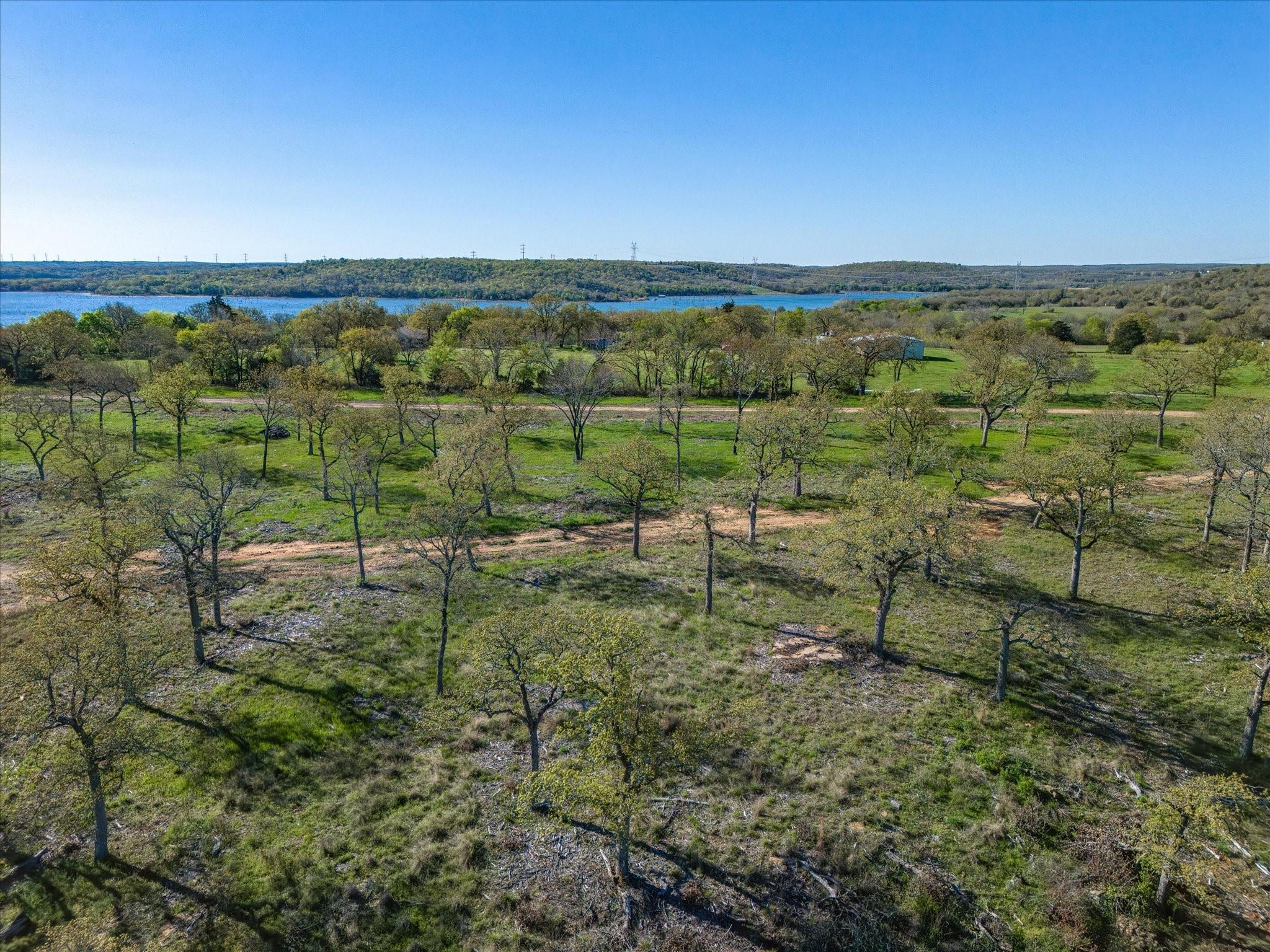 main property photo 11