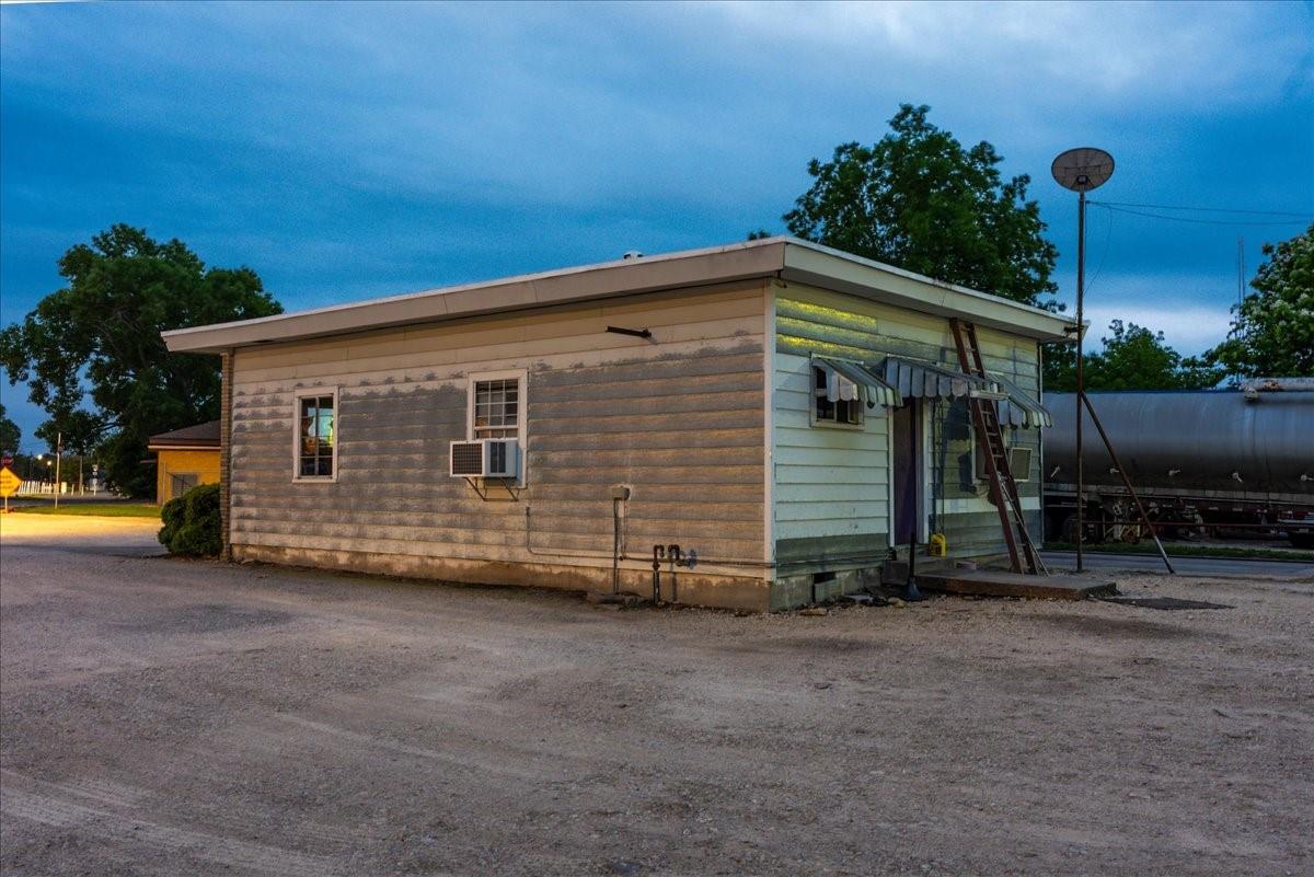 main property photo 24