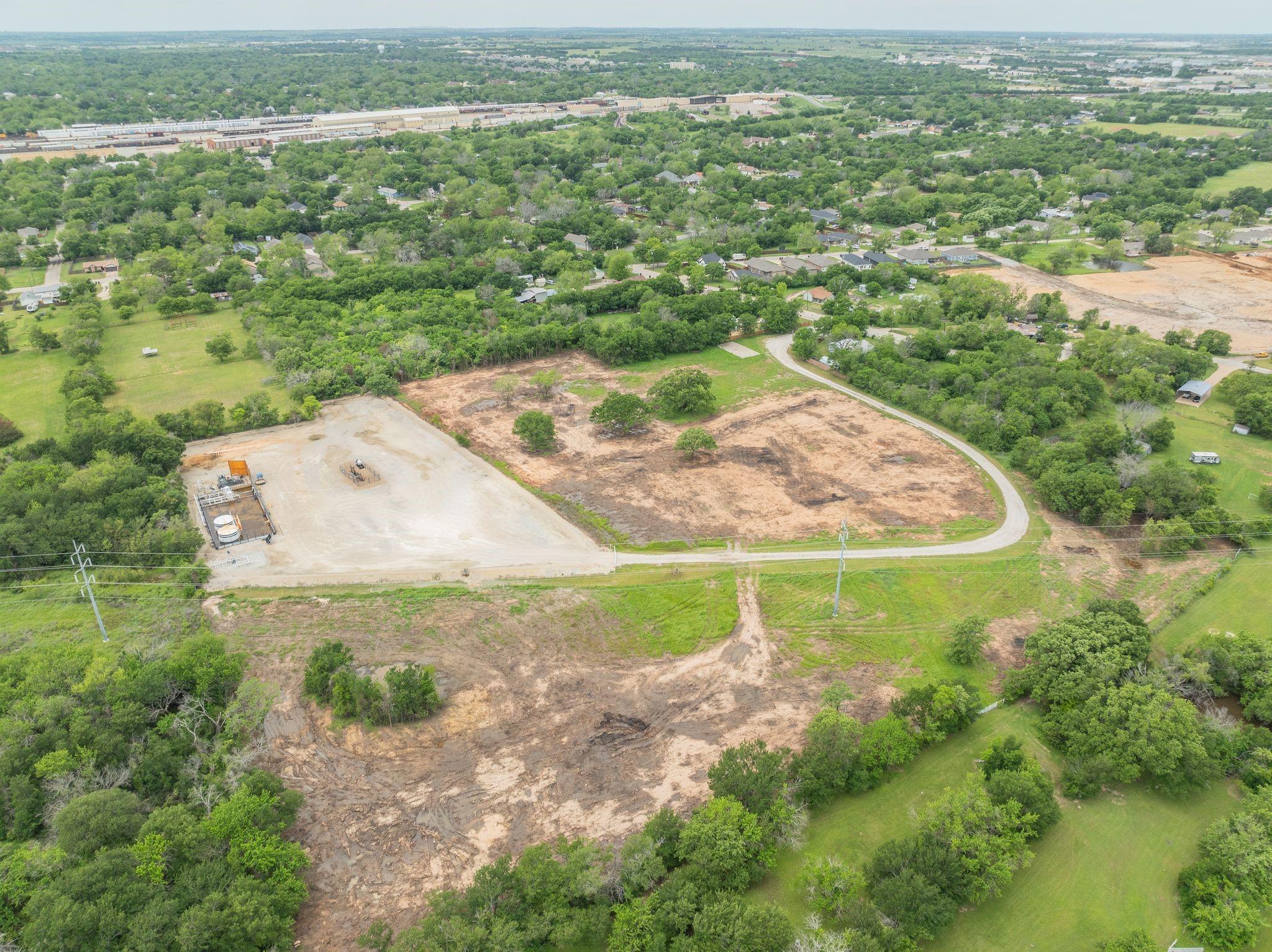 main property photo 8