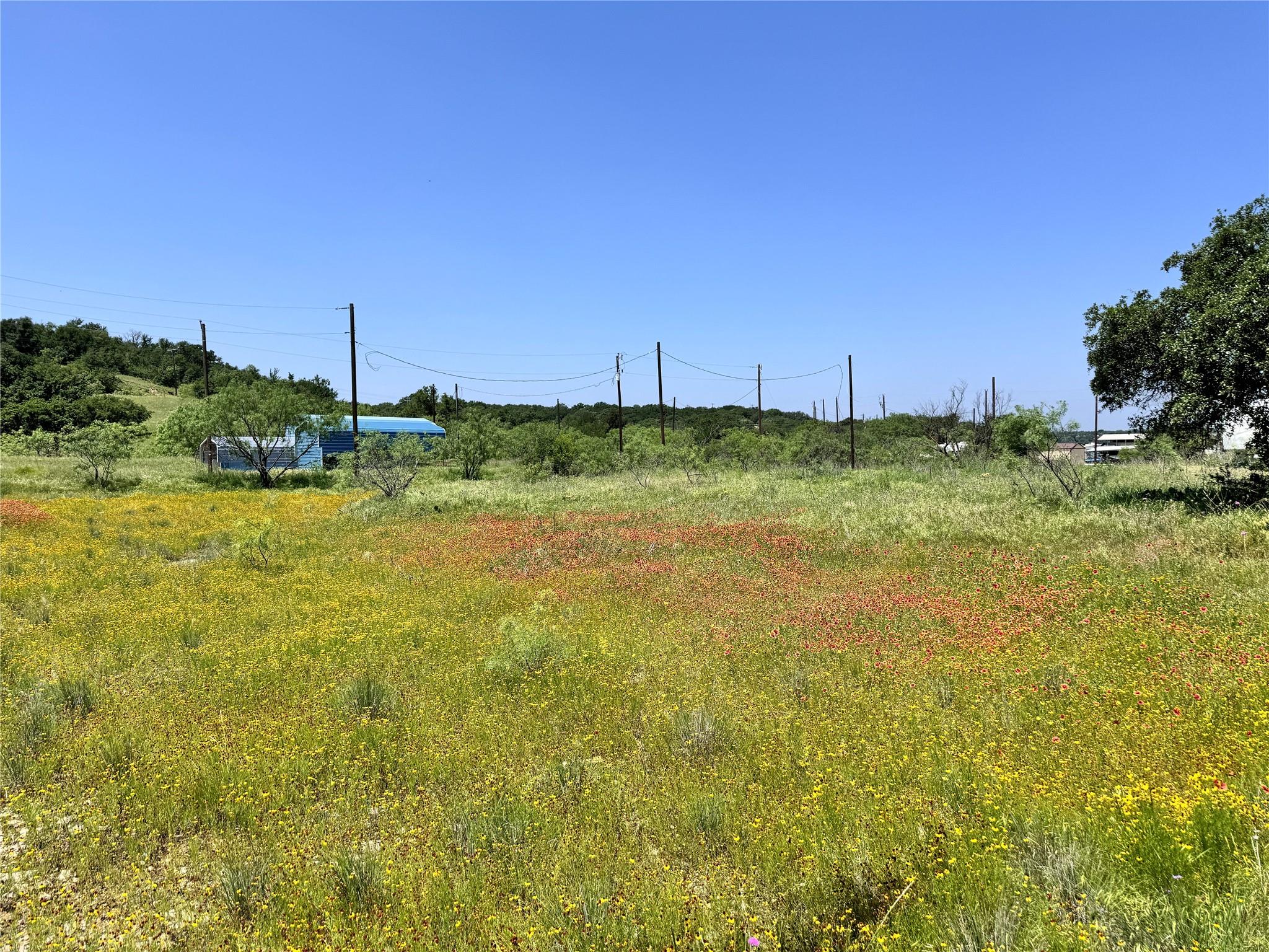 main property photo 11