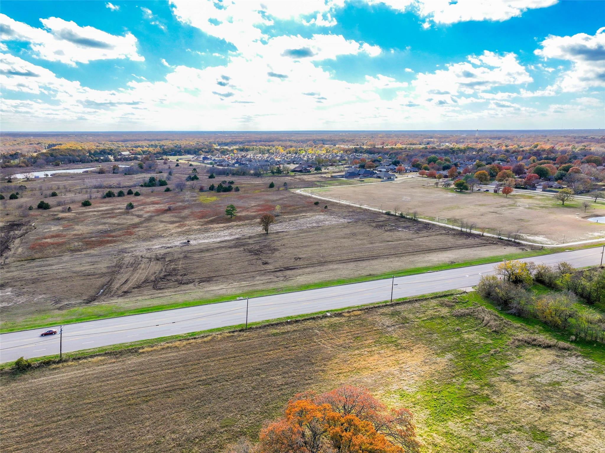 main property photo 22