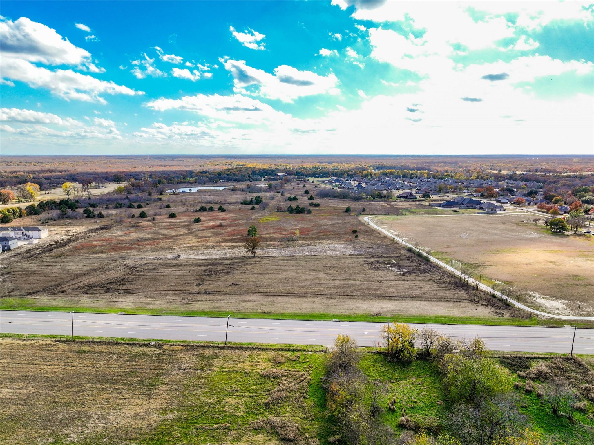 main property photo 25