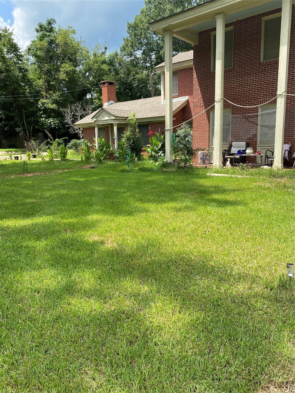 main property photo 27