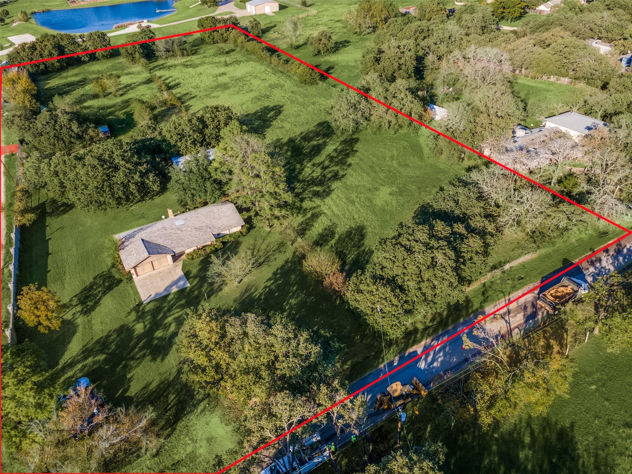 main property photo 8