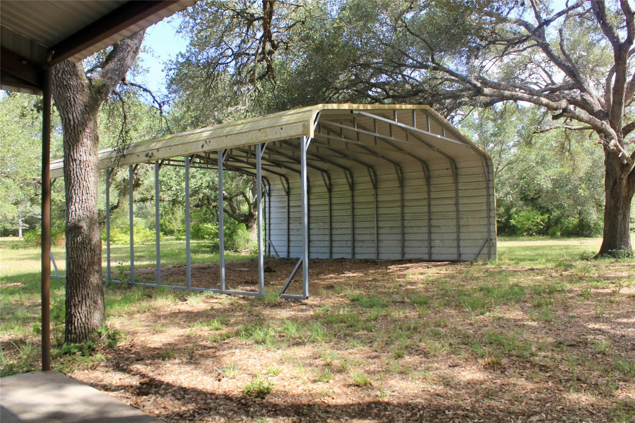 main property photo 7