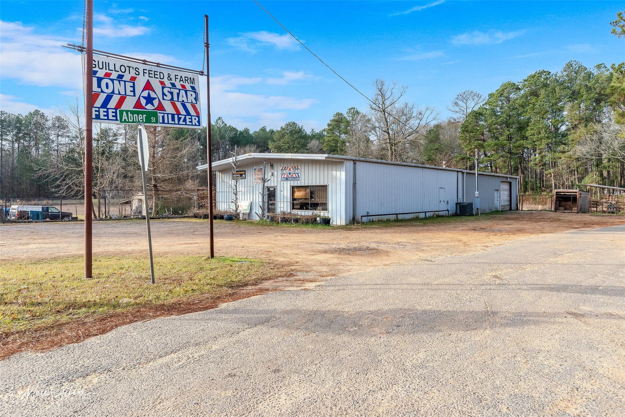 main property photo 2