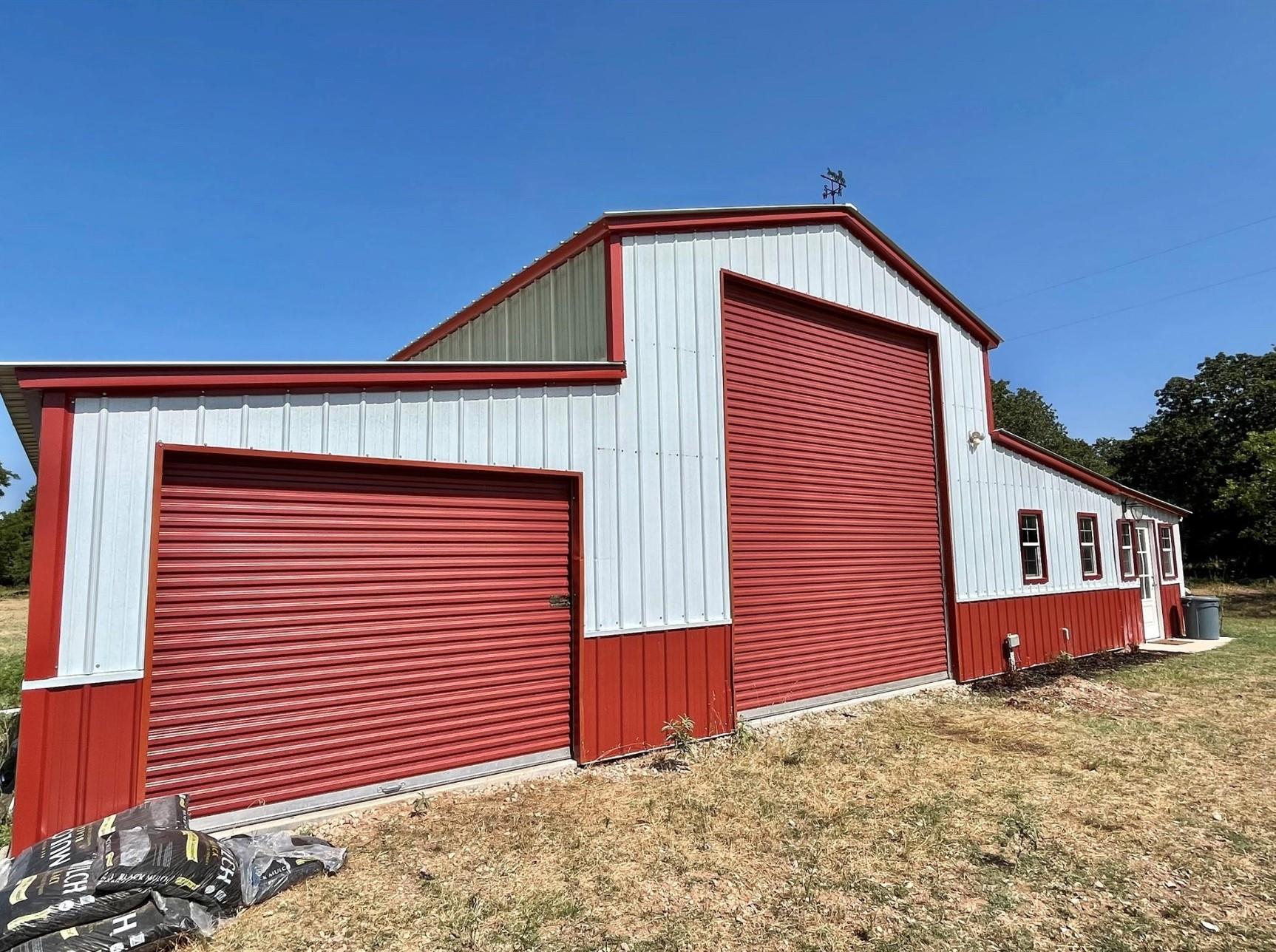 main property photo 4
