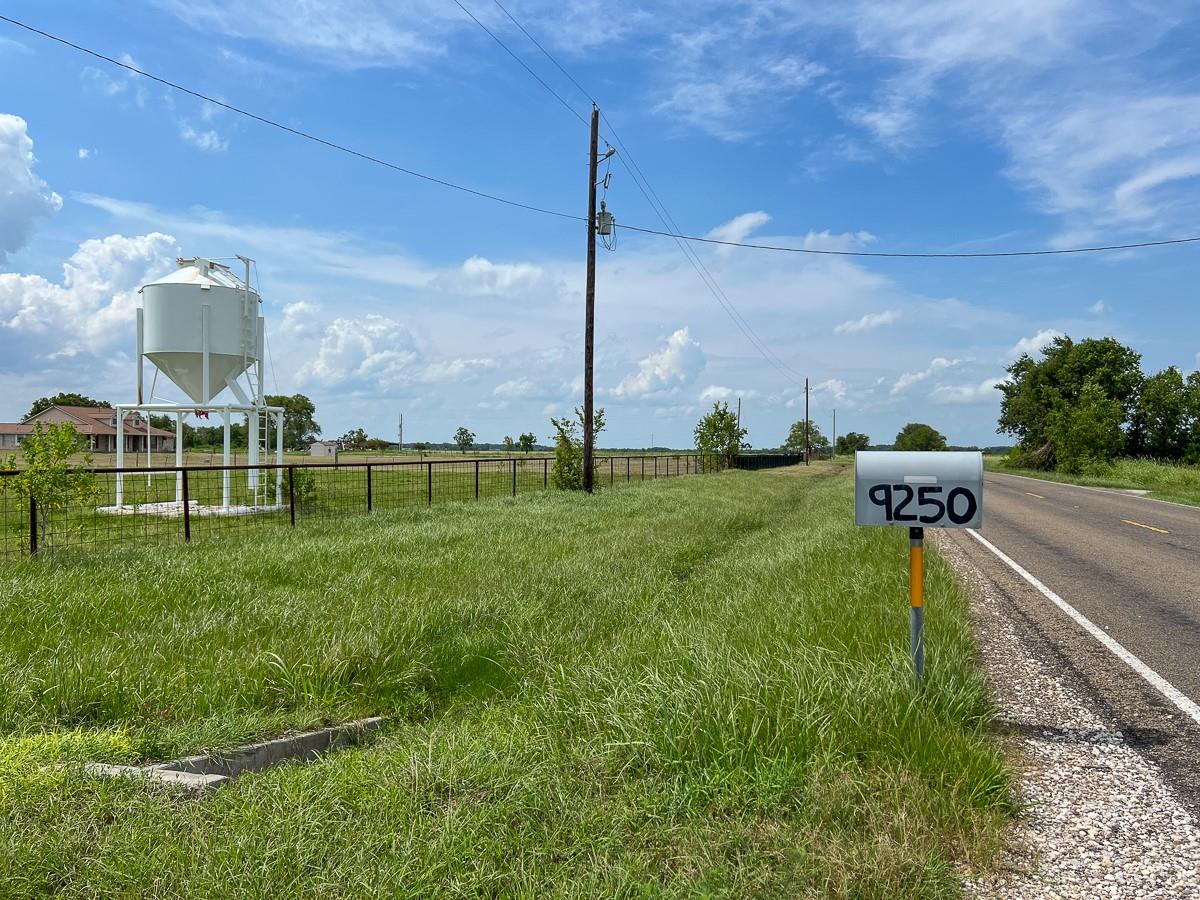 main property photo 7