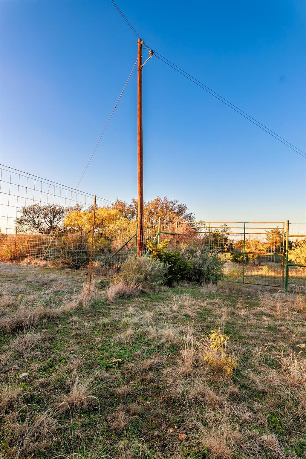 main property photo 12