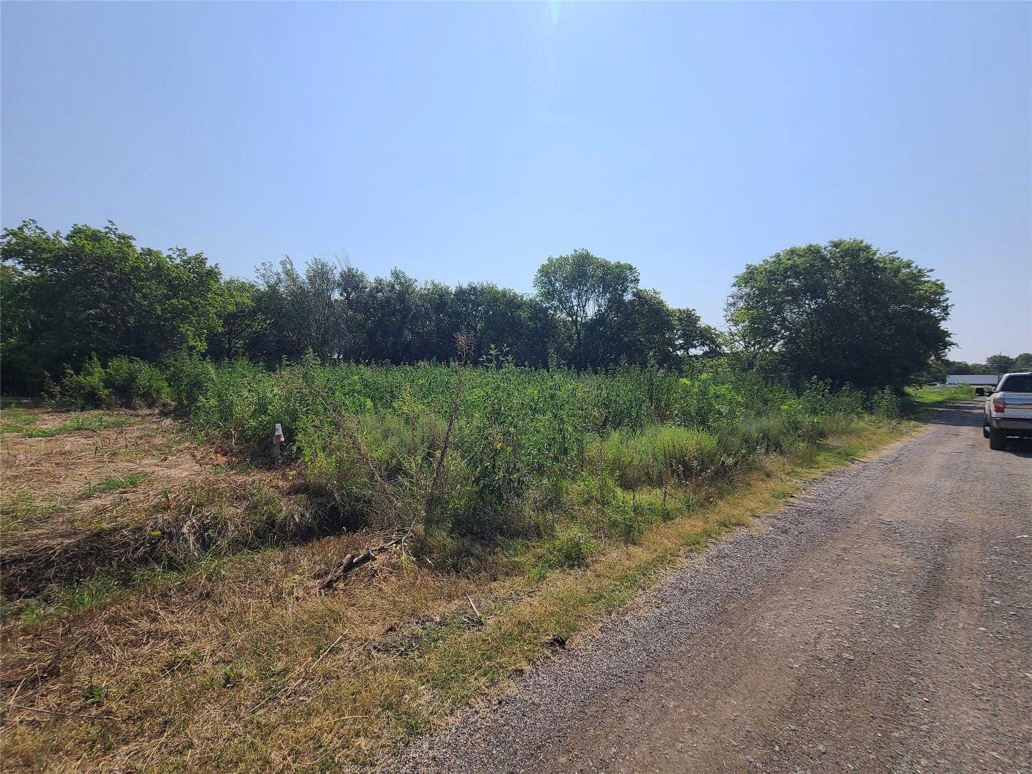main property photo 7