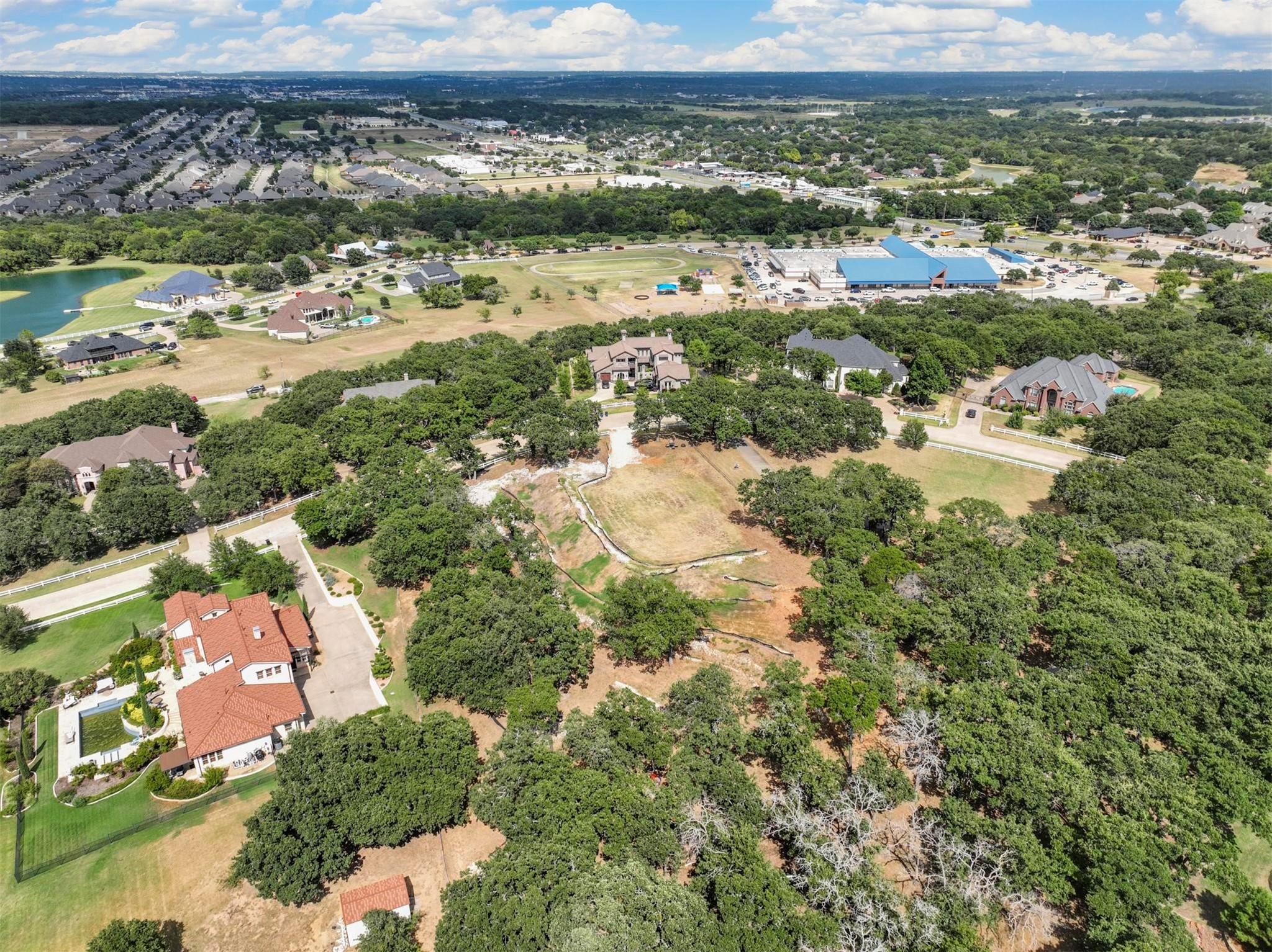 main property photo 14