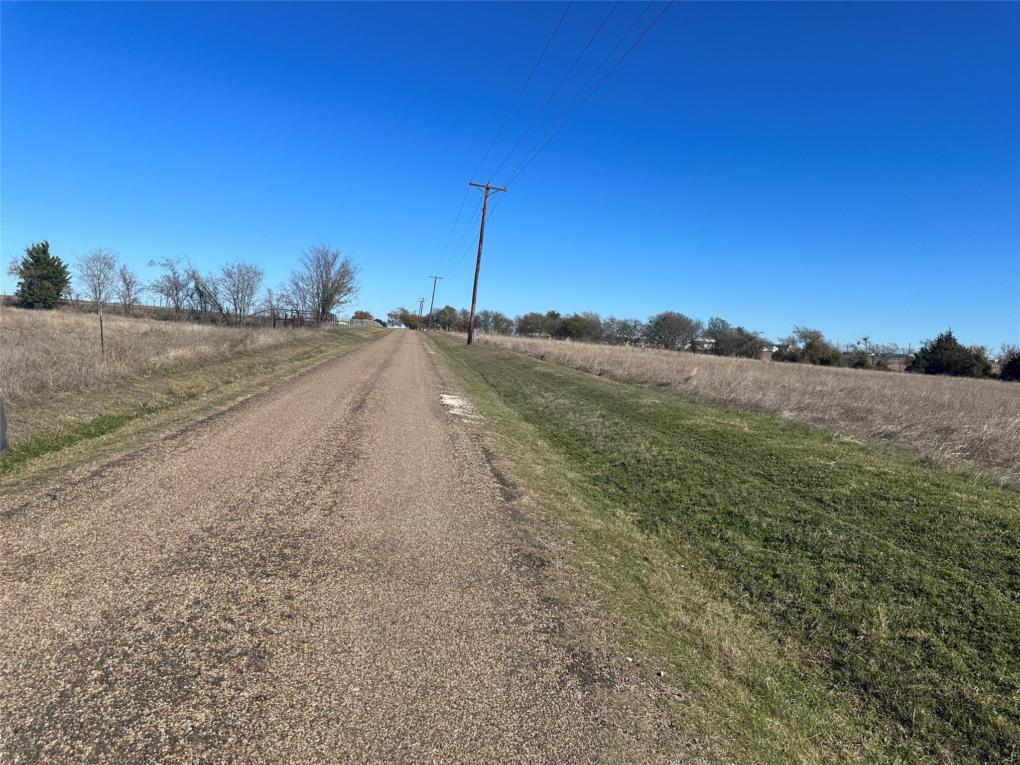 main property photo 16