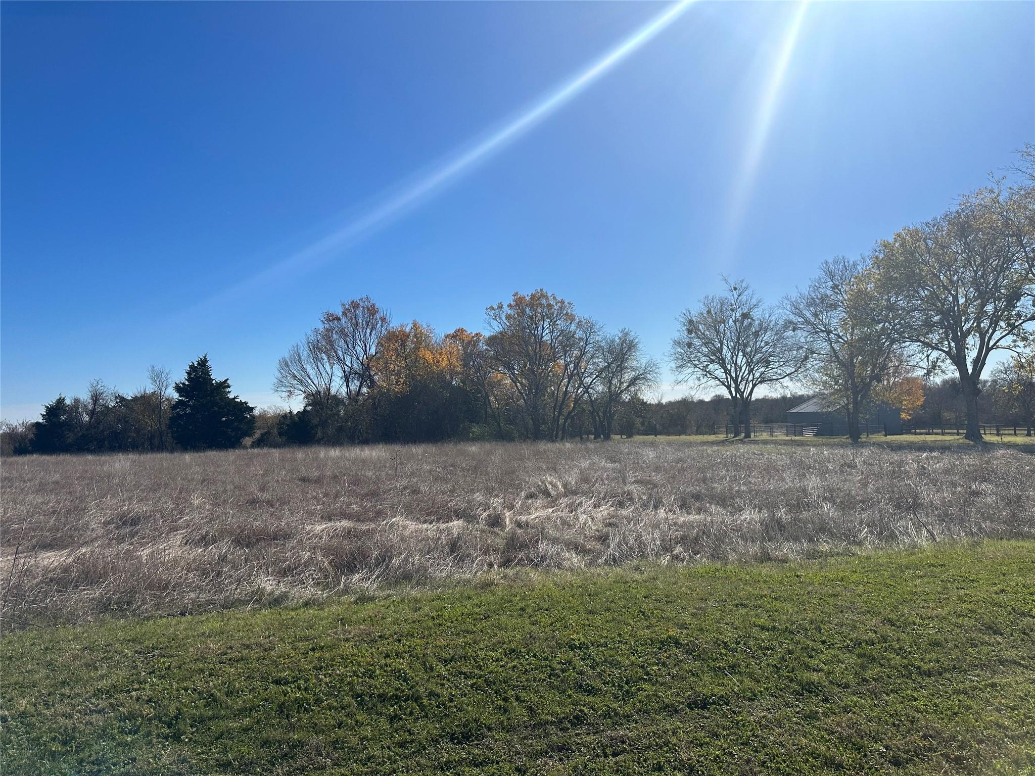 main property photo 17