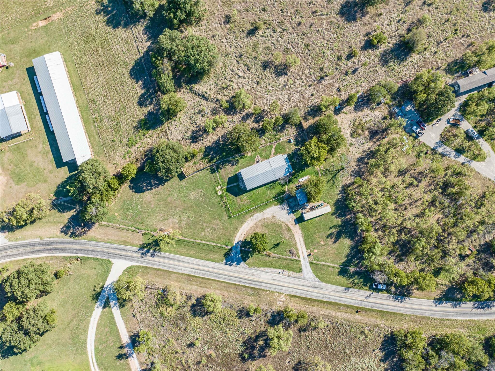 main property photo 27