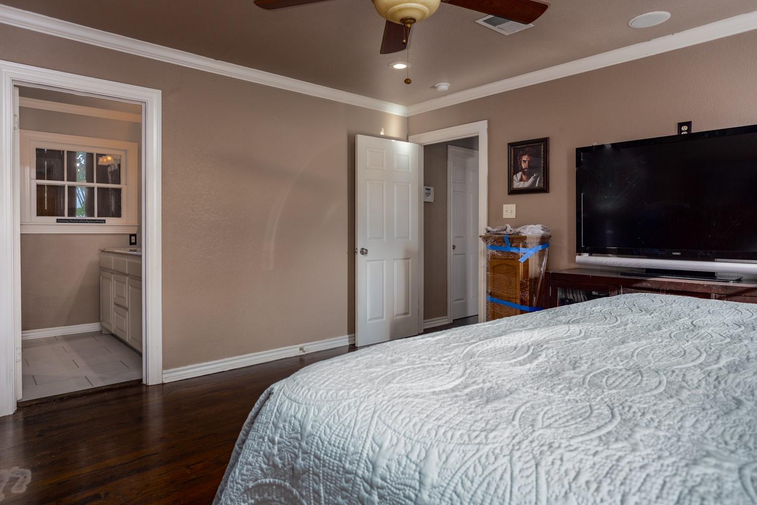 property viewer photo 22