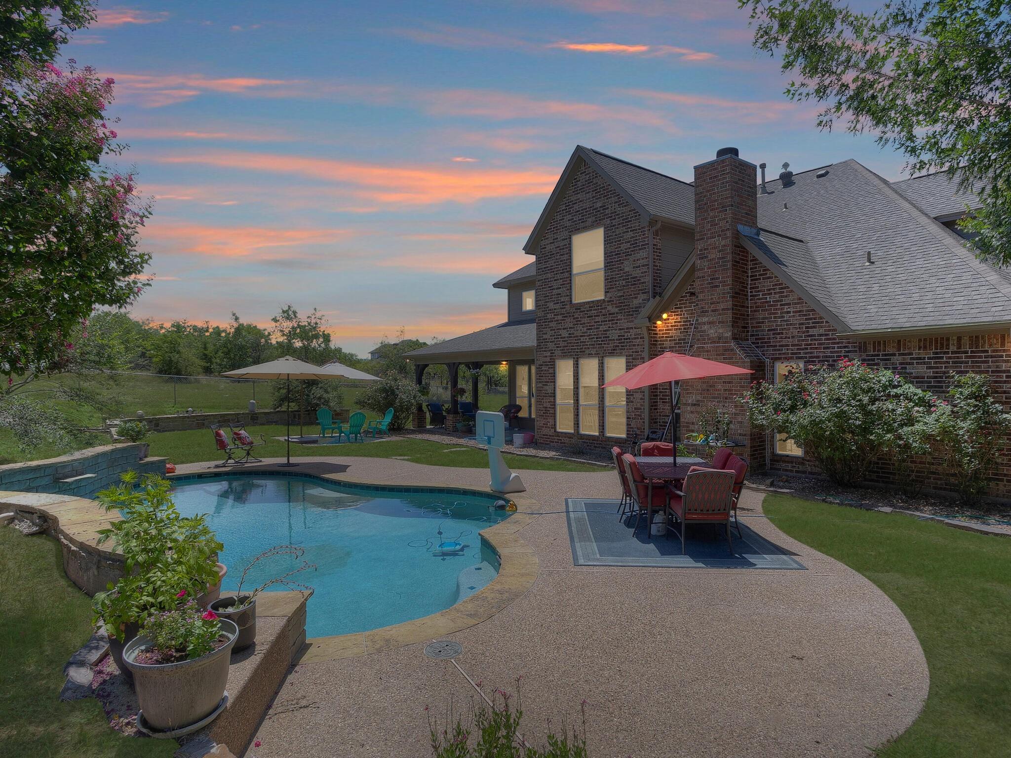 main property photo 39