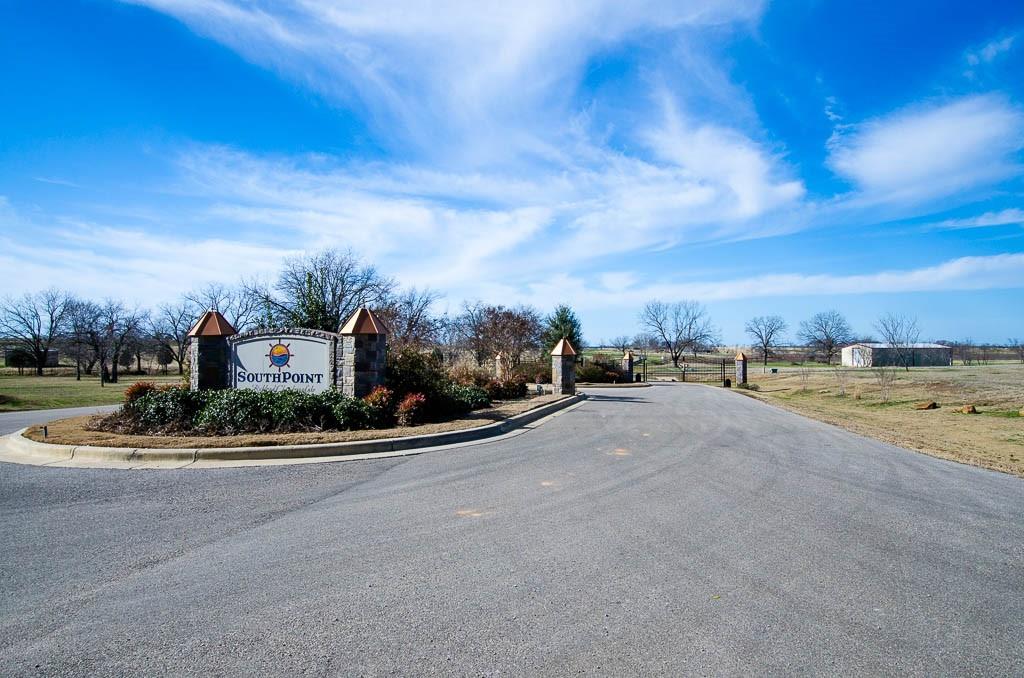 main property photo 9