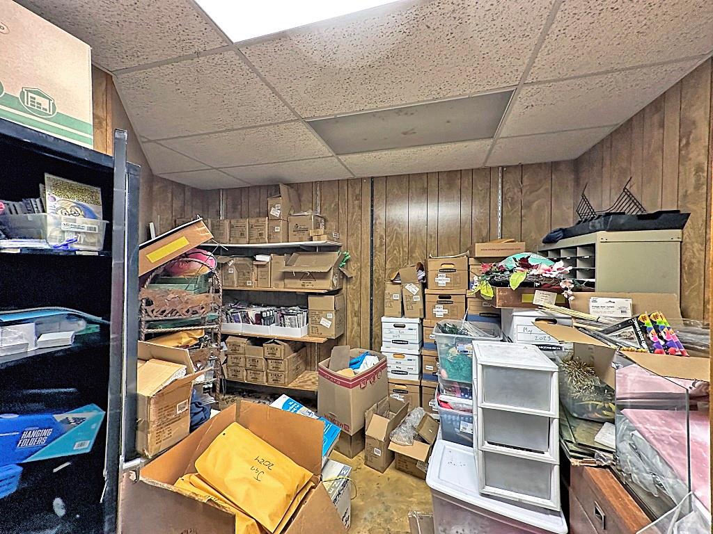 main property photo 10