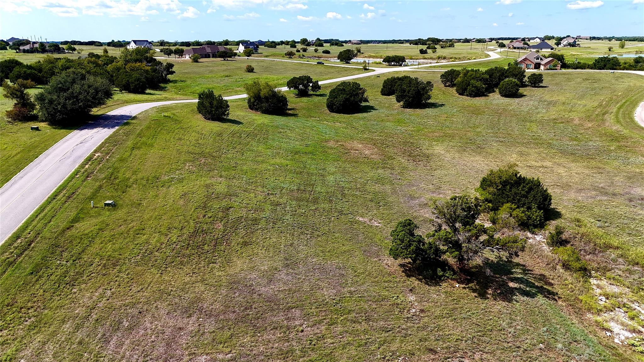 main property photo 20