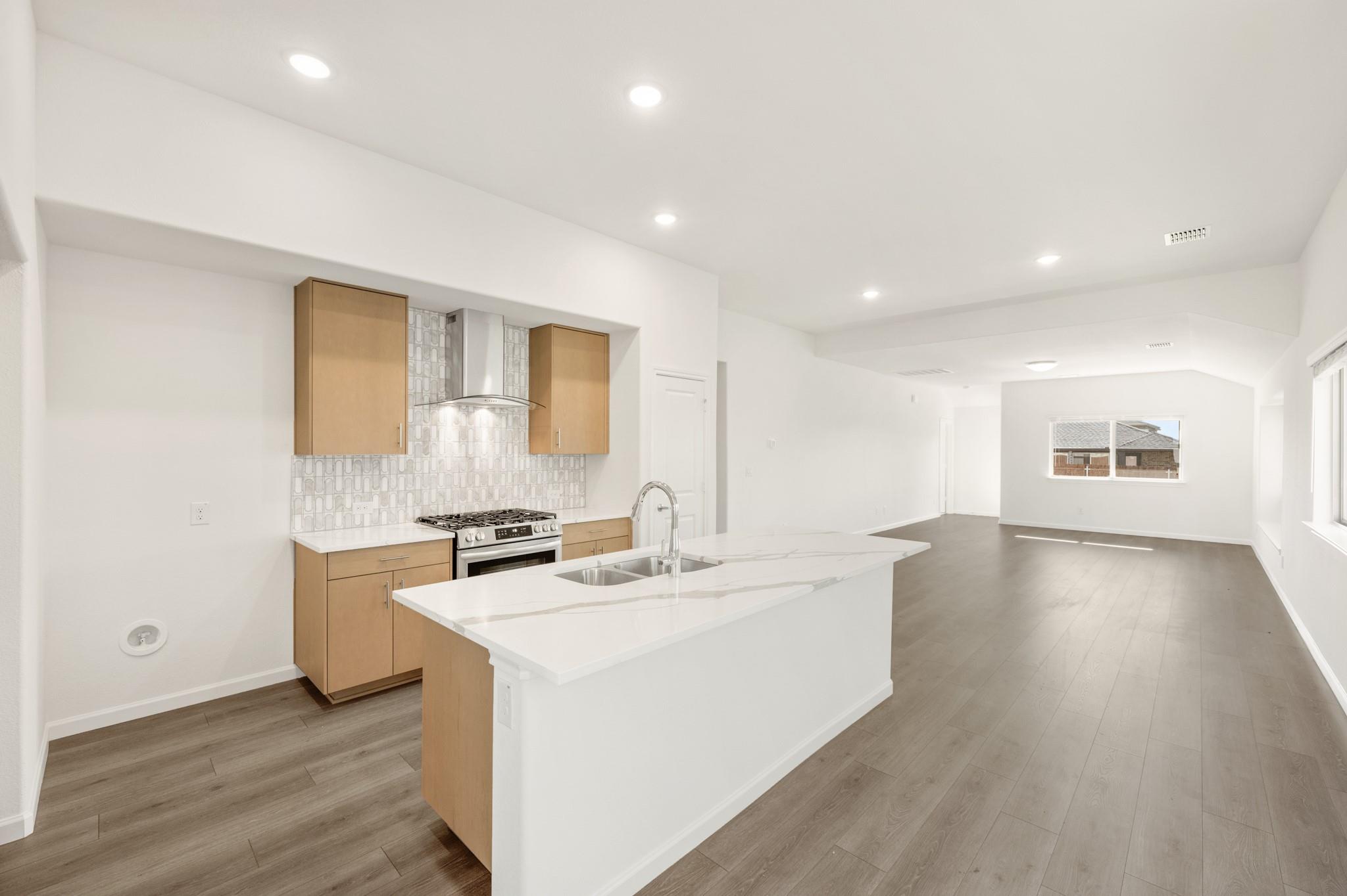 property viewer photo 7