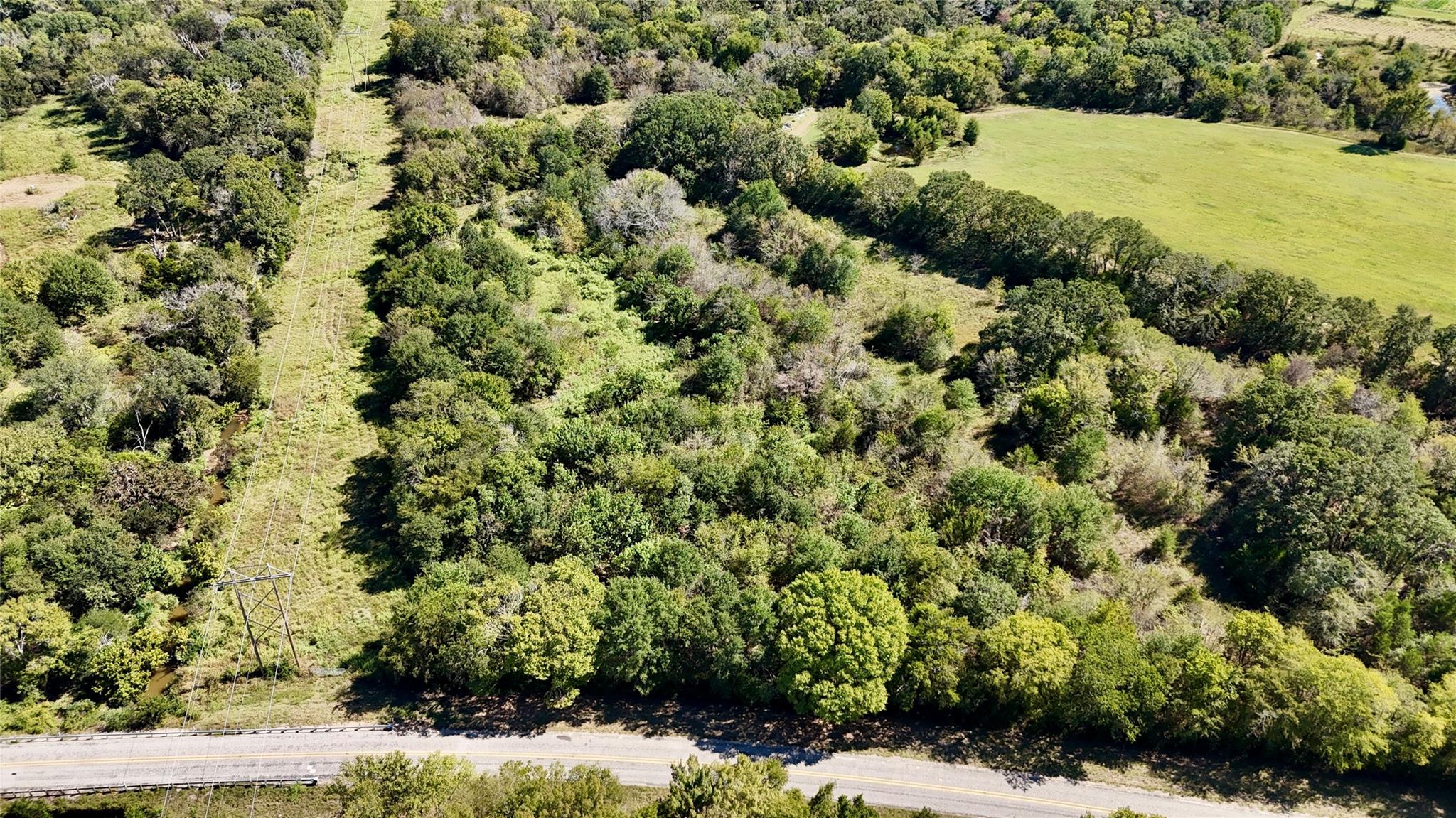 main property photo 16